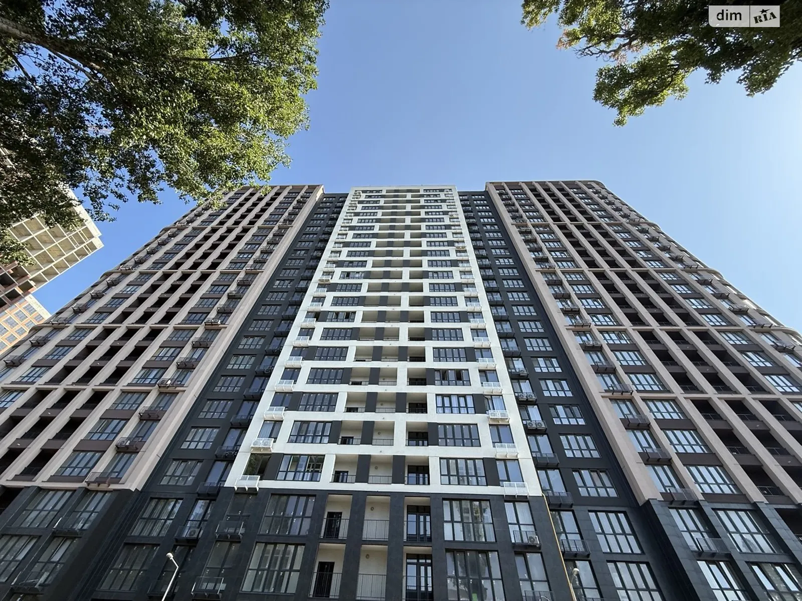 Продается 1-комнатная квартира 43.5 кв. м в Одессе, ул. Ивана Франко, 40 корпус 2 - фото 1