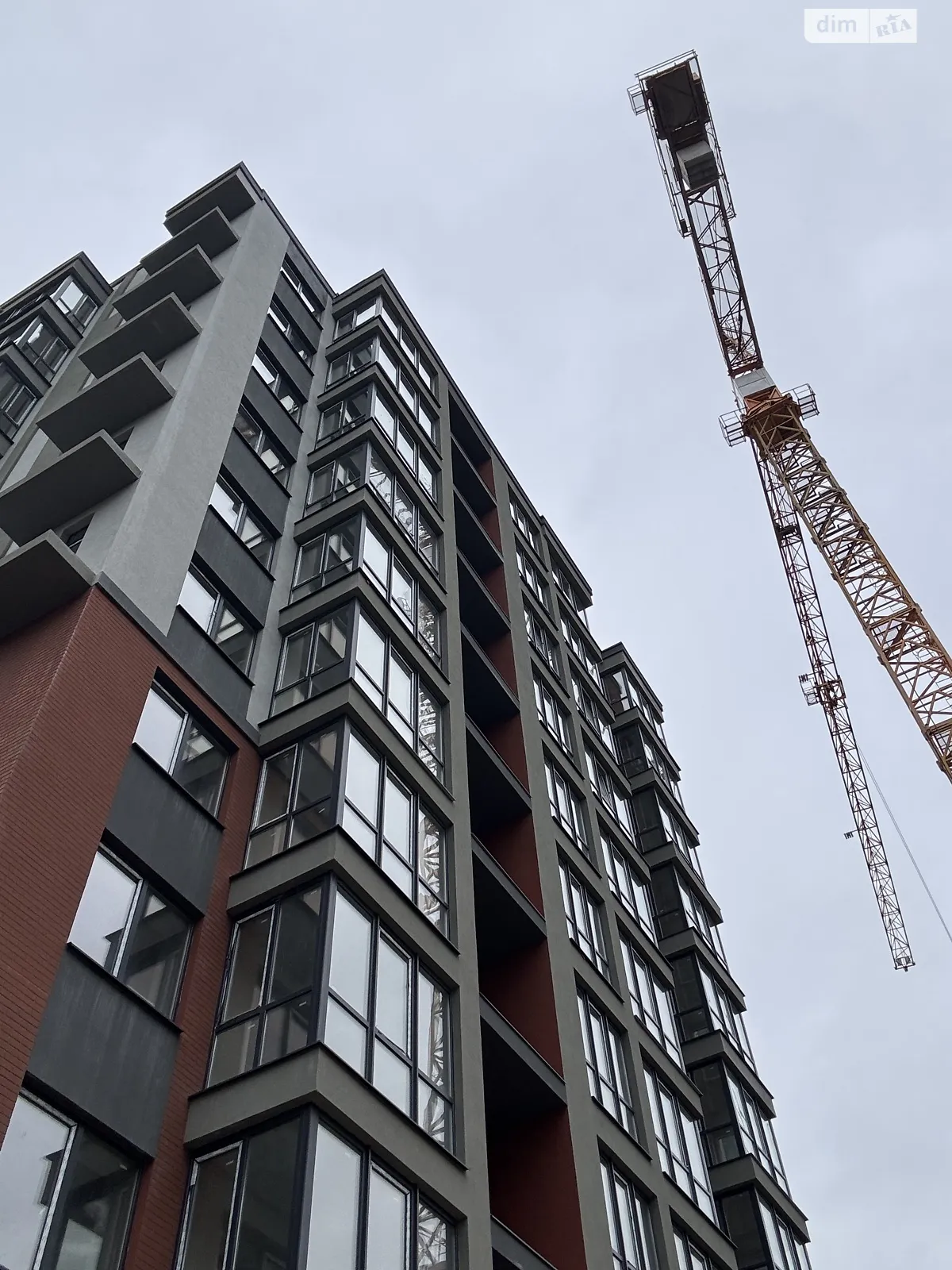 Продается 2-комнатная квартира 59 кв. м в Гостомеле, ул. Соборная, 1 - фото 1