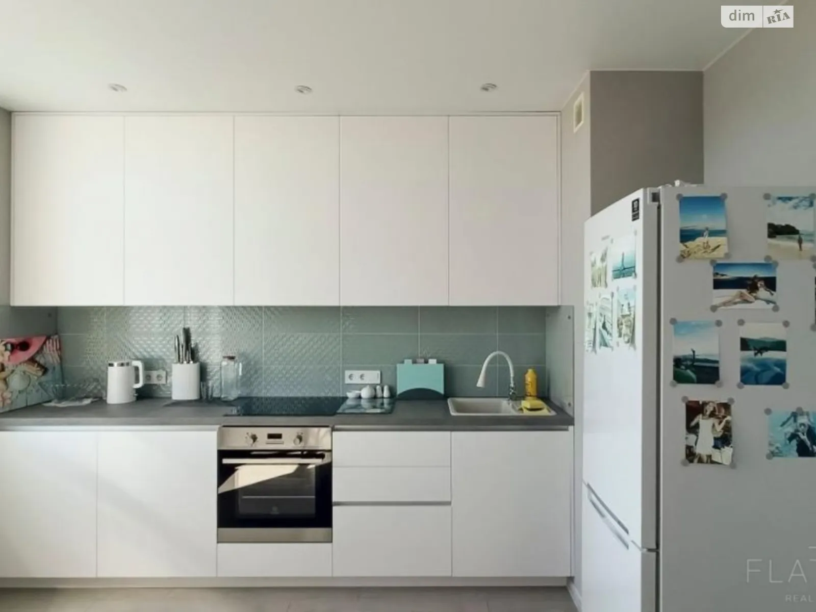 Продається 1-кімнатна квартира 49 кв. м у Києві, вул. Ахматової Анни, 28 - фото 1