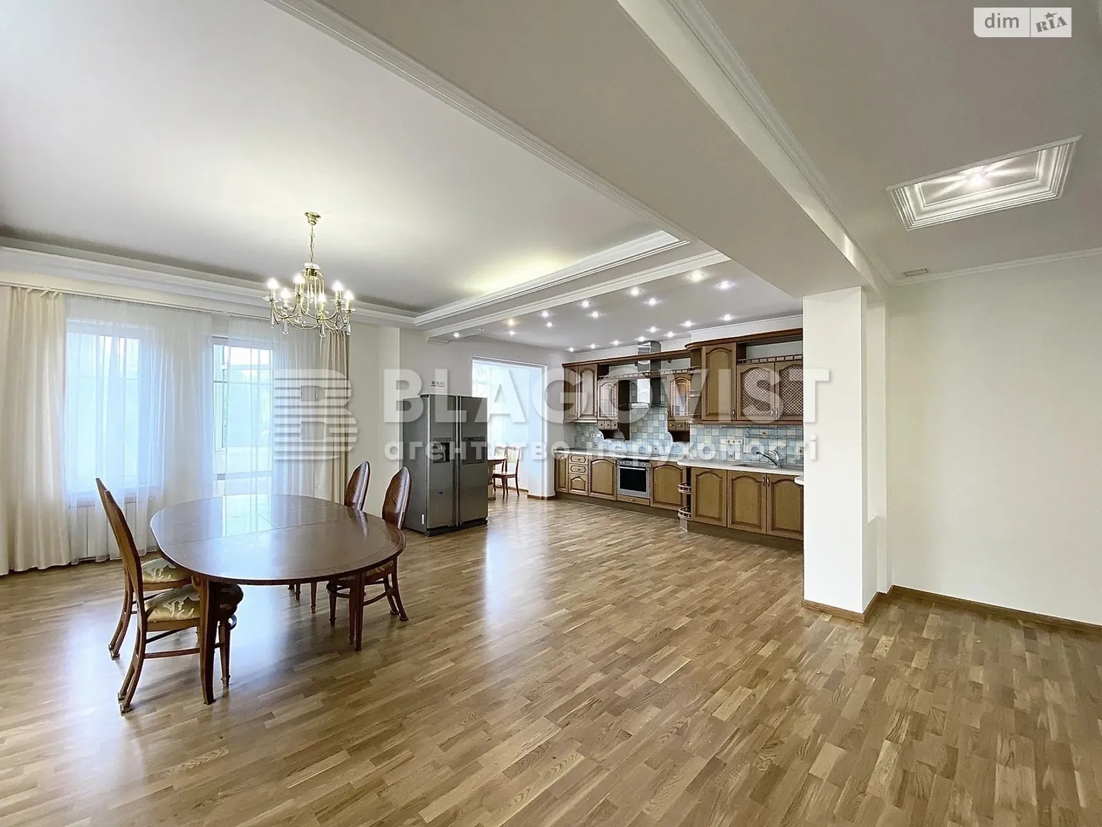 Продається 6-кімнатна квартира 240 кв. м у Києві, вул. Дмитрівська, 17А - фото 1