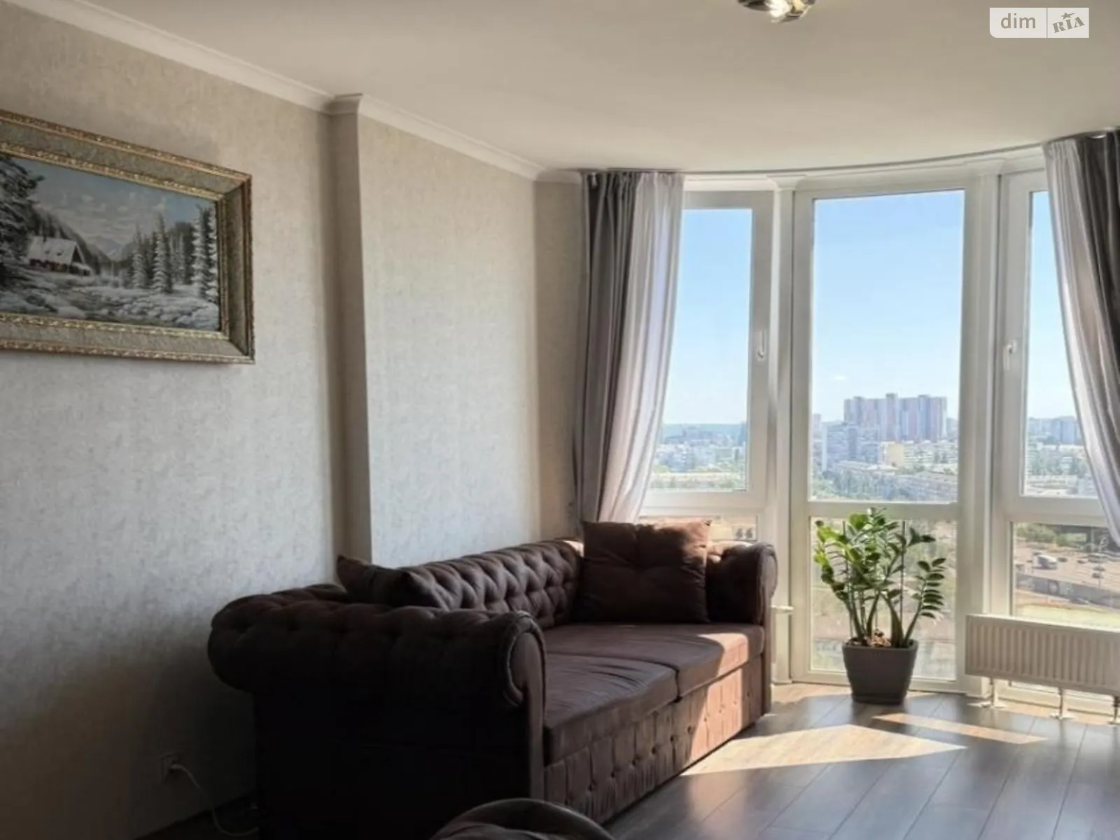 Продается 2-комнатная квартира 77 кв. м в Киеве, просп. Соборности, 30 - фото 1