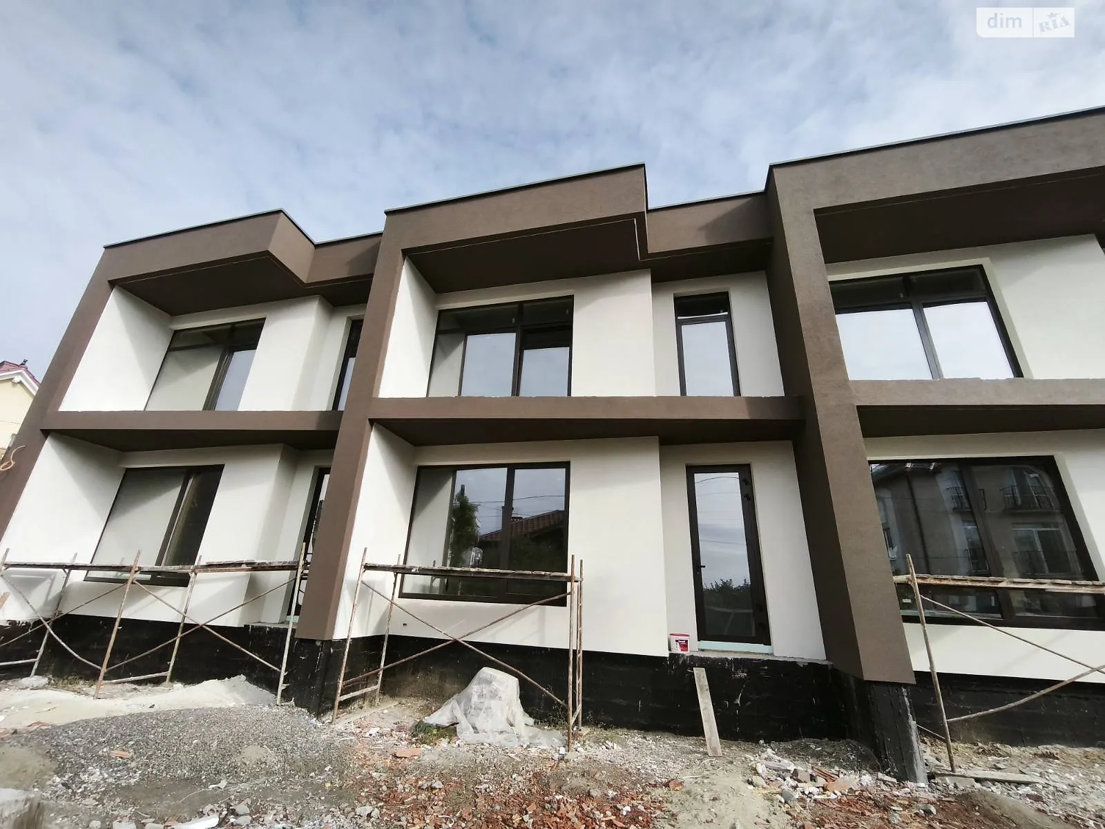 Продается дом на 2 этажа 162 кв. м с мебелью, цена: 160000 $ - фото 1