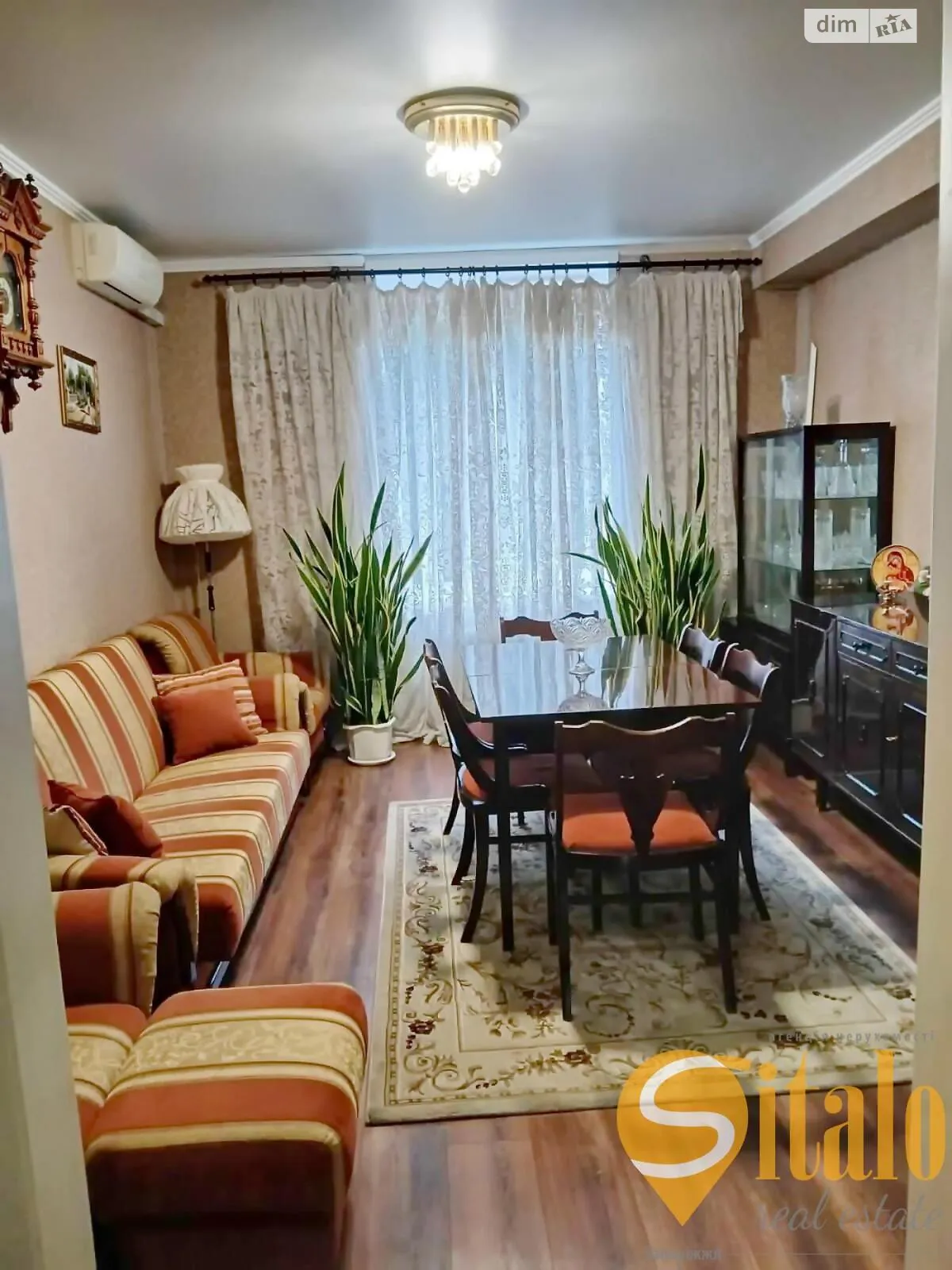 2-комнатная квартира 52 кв. м в Запорожье, ул. Сталеваров - фото 1