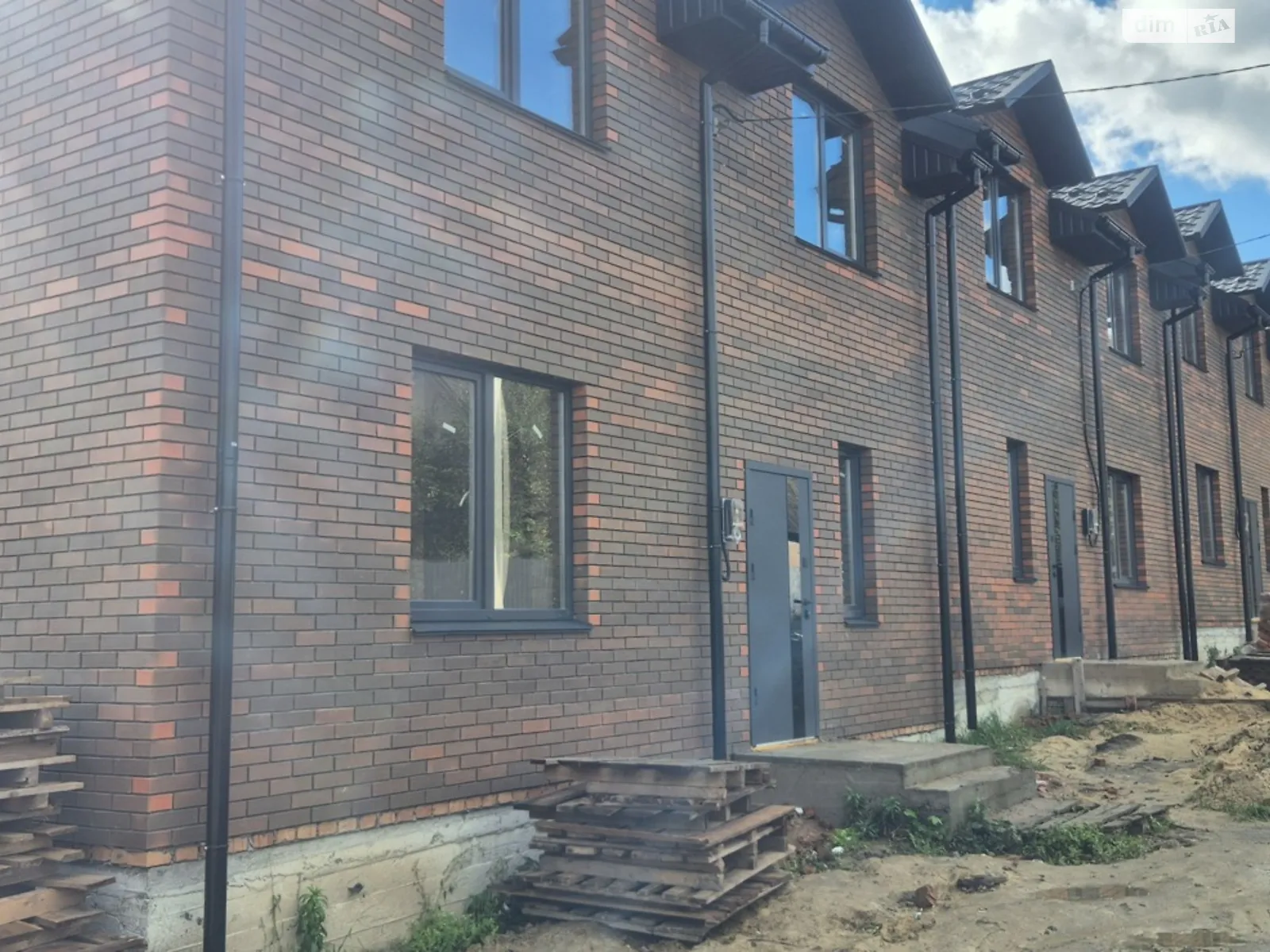 ул. Парковая Зарванцы, цена: 75000 $ - фото 1