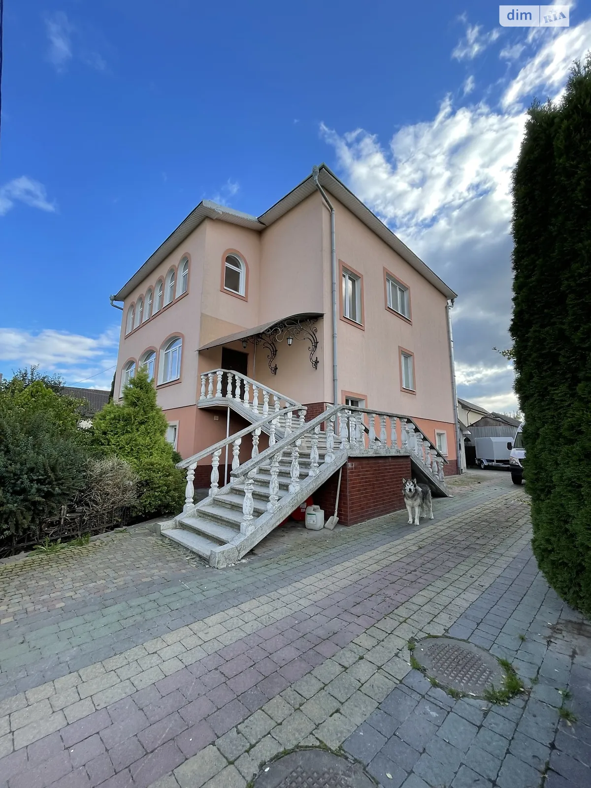 Продається будинок 3 поверховий 388 кв. м з меблями, цена: 170000 $ - фото 1