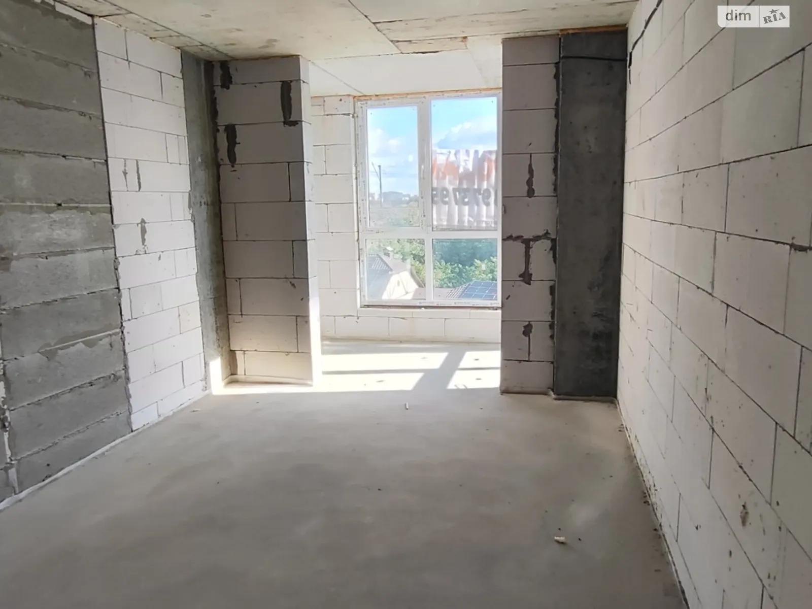 Продается 1-комнатная квартира 48 кв. м в Виннице, пл. Привокзальная - фото 1