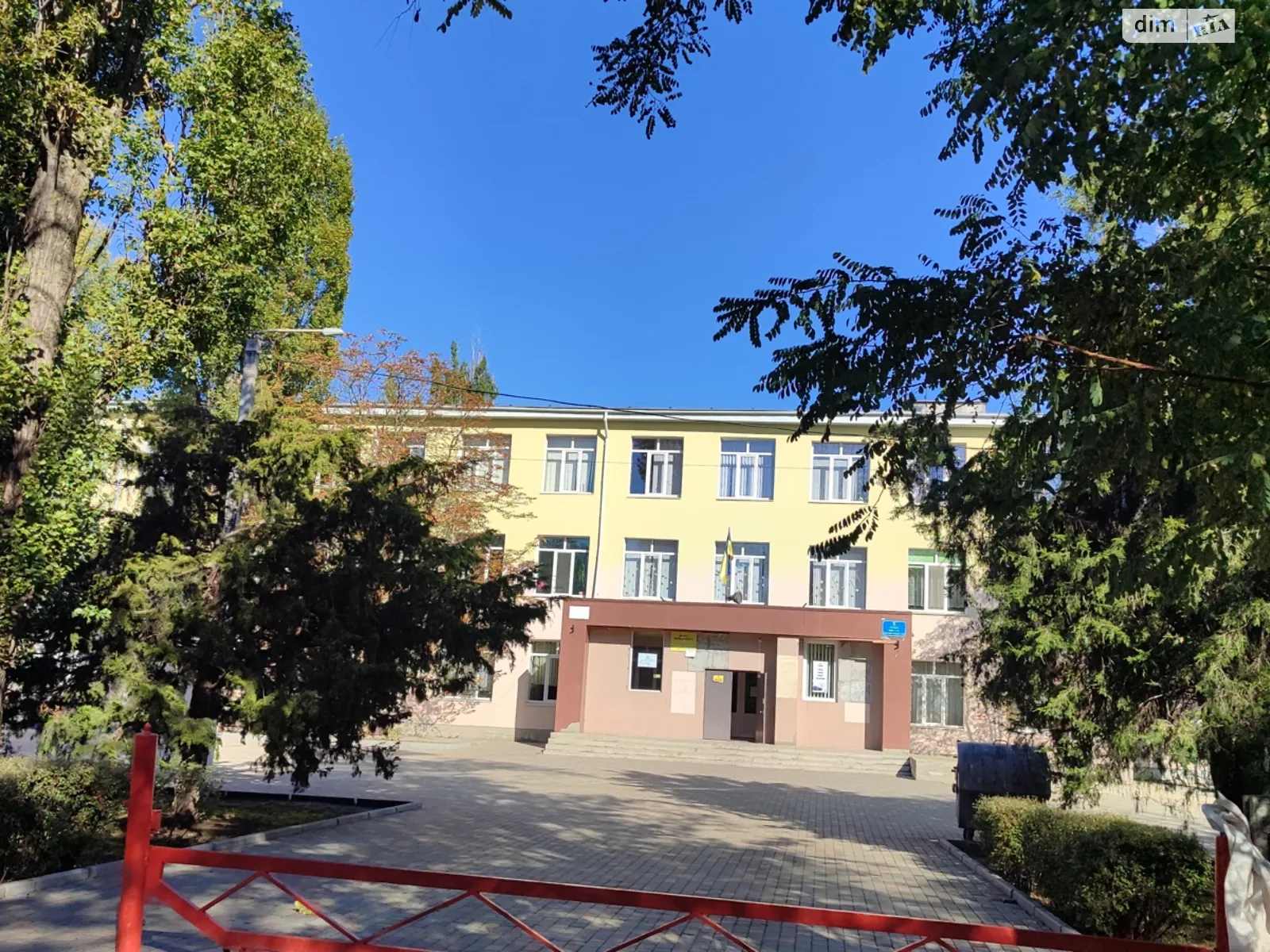 Продается 1-комнатная квартира 49.1 кв. м в Одессе, ул. Патриотическая - фото 1