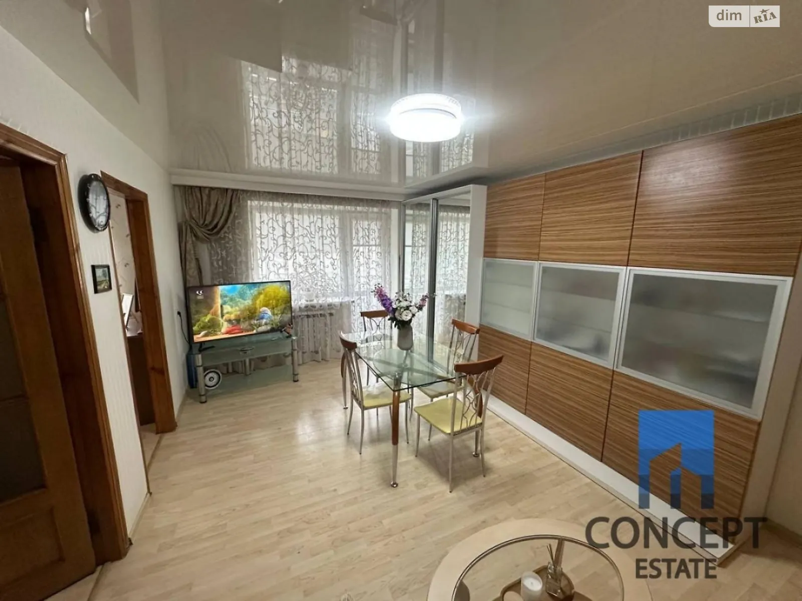 Продается 3-комнатная квартира 50.4 кв. м в Днепре, спуск Крутогорная, 17А - фото 1