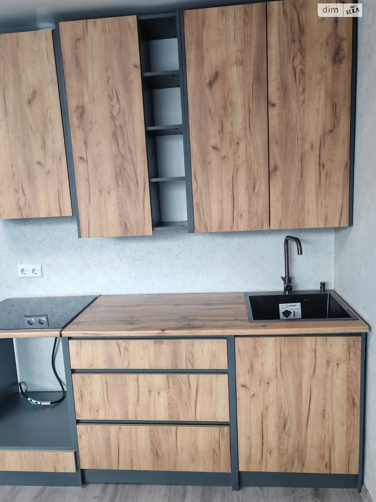 Продается 1-комнатная квартира 26 кв. м в Виннице, ул. Замостянская - фото 1