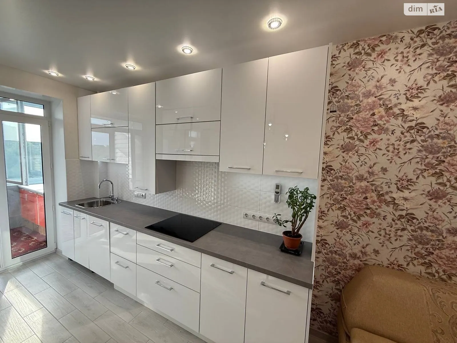 Продається 1-кімнатна квартира 45.1 кв. м у Білій Церкві, вул. Митрофанова, 2А - фото 1