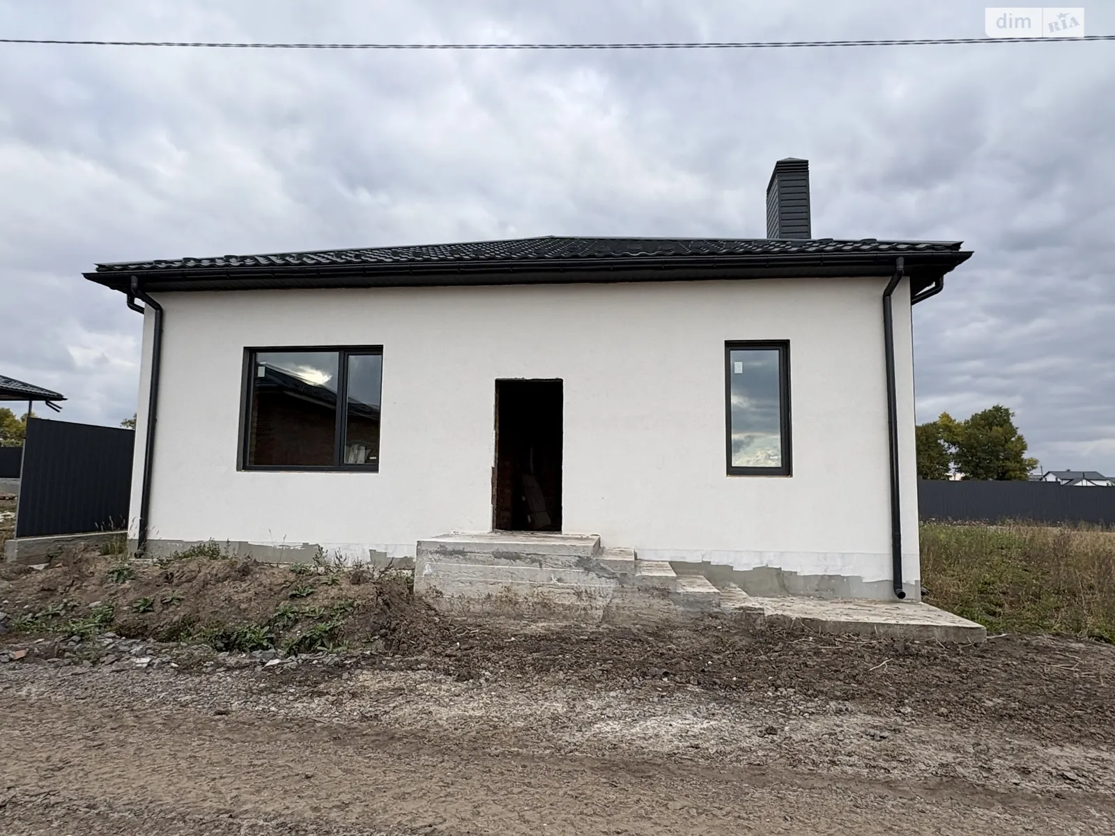Продается одноэтажный дом 90 кв. м с беседкой, цена: 90000 $ - фото 1