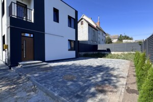 Продаж дуплекса, Рівне, р‑н. Пивзавод, Дворецька вулиця