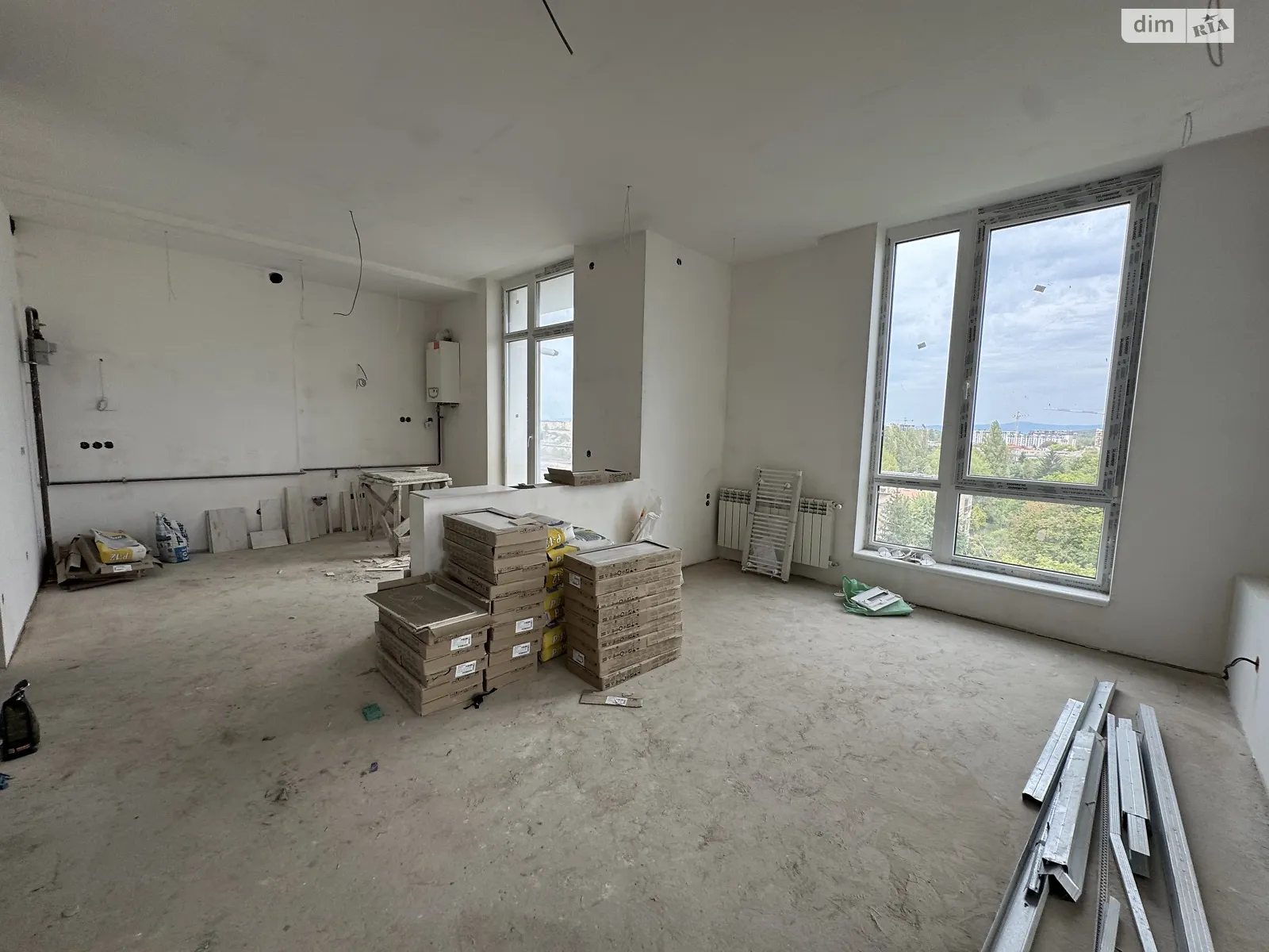 Продается 2-комнатная квартира 69.9 кв. м в Ужгороде, ул. Героев 128-й бригады(8-го Марта), 28Б - фото 1