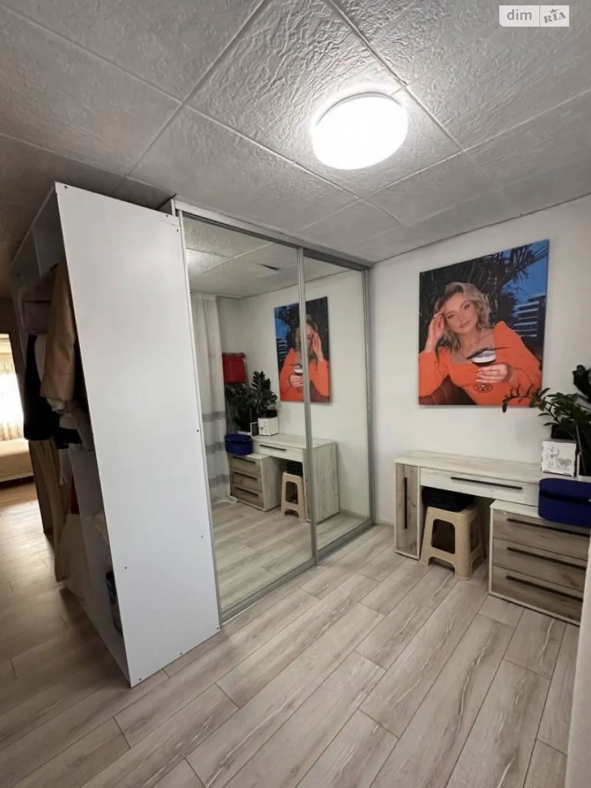 Продается дом на 2 этажа 60 кв. м с террасой, цена: 22000 $ - фото 1