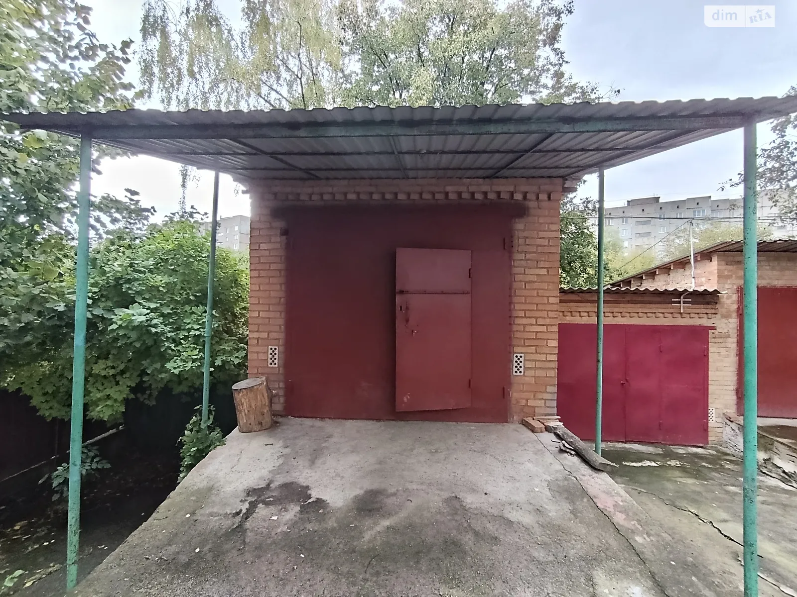 Сдается в аренду отдельно стоящий гараж под бус на 22 кв. м, цена: 2500 грн - фото 1