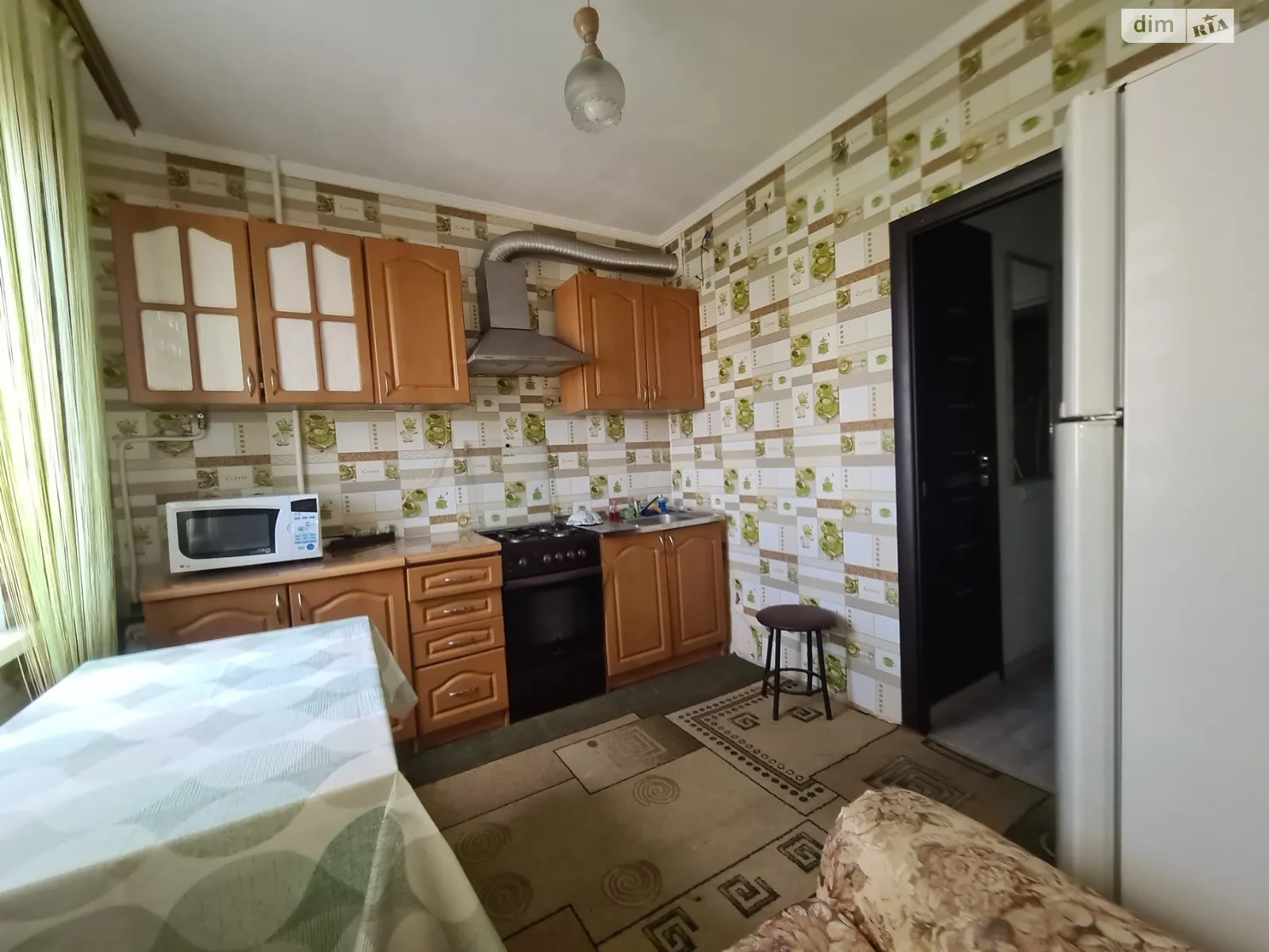 Сдается в аренду 1-комнатная квартира 36 кв. м в Белой Церкви, ул. Златопольская(Пушкинская), 26 - фото 1