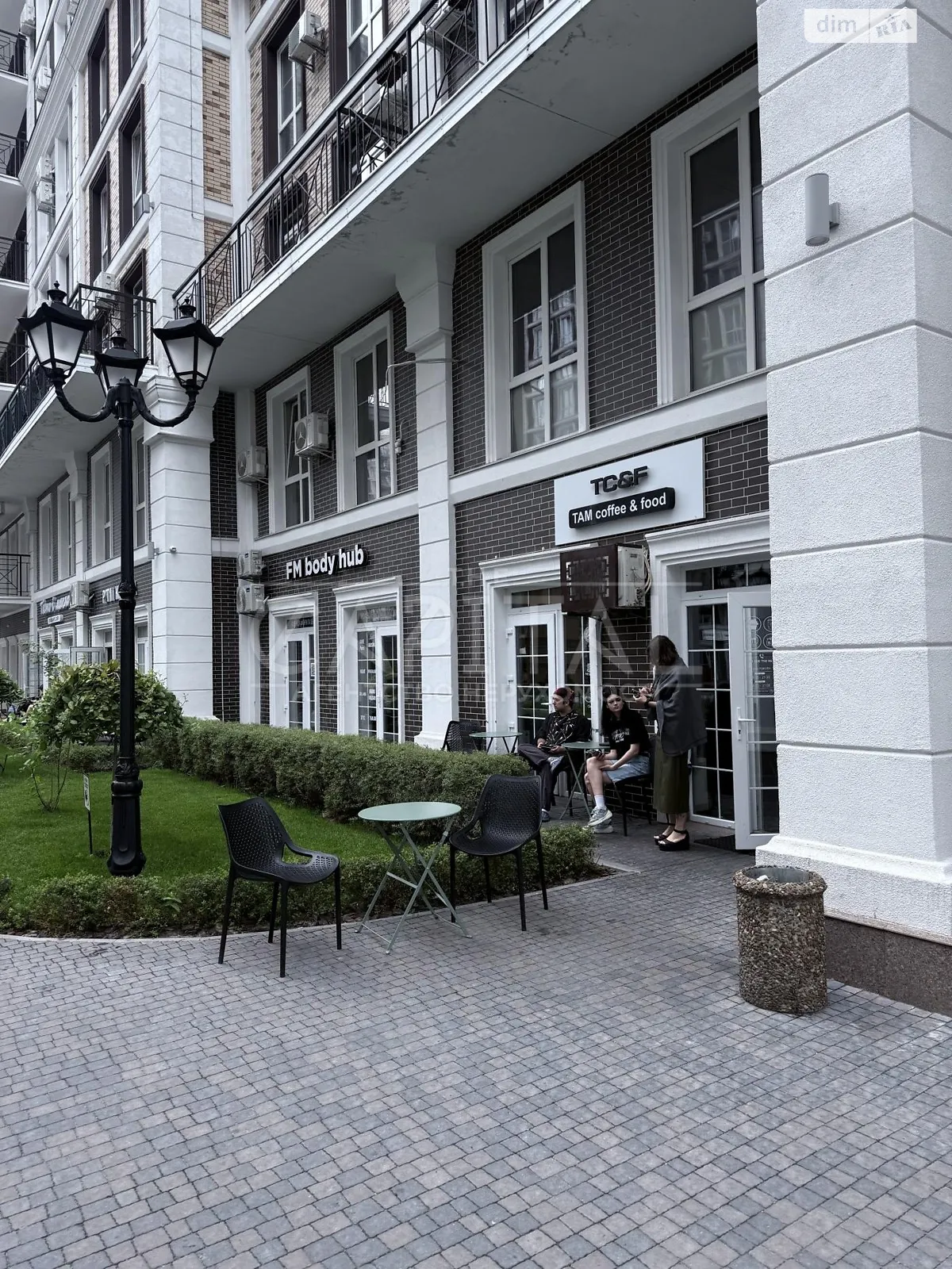 Продается объект сферы услуг 42.4 кв. м в 19-этажном здании, цена: 17000 $ - фото 1