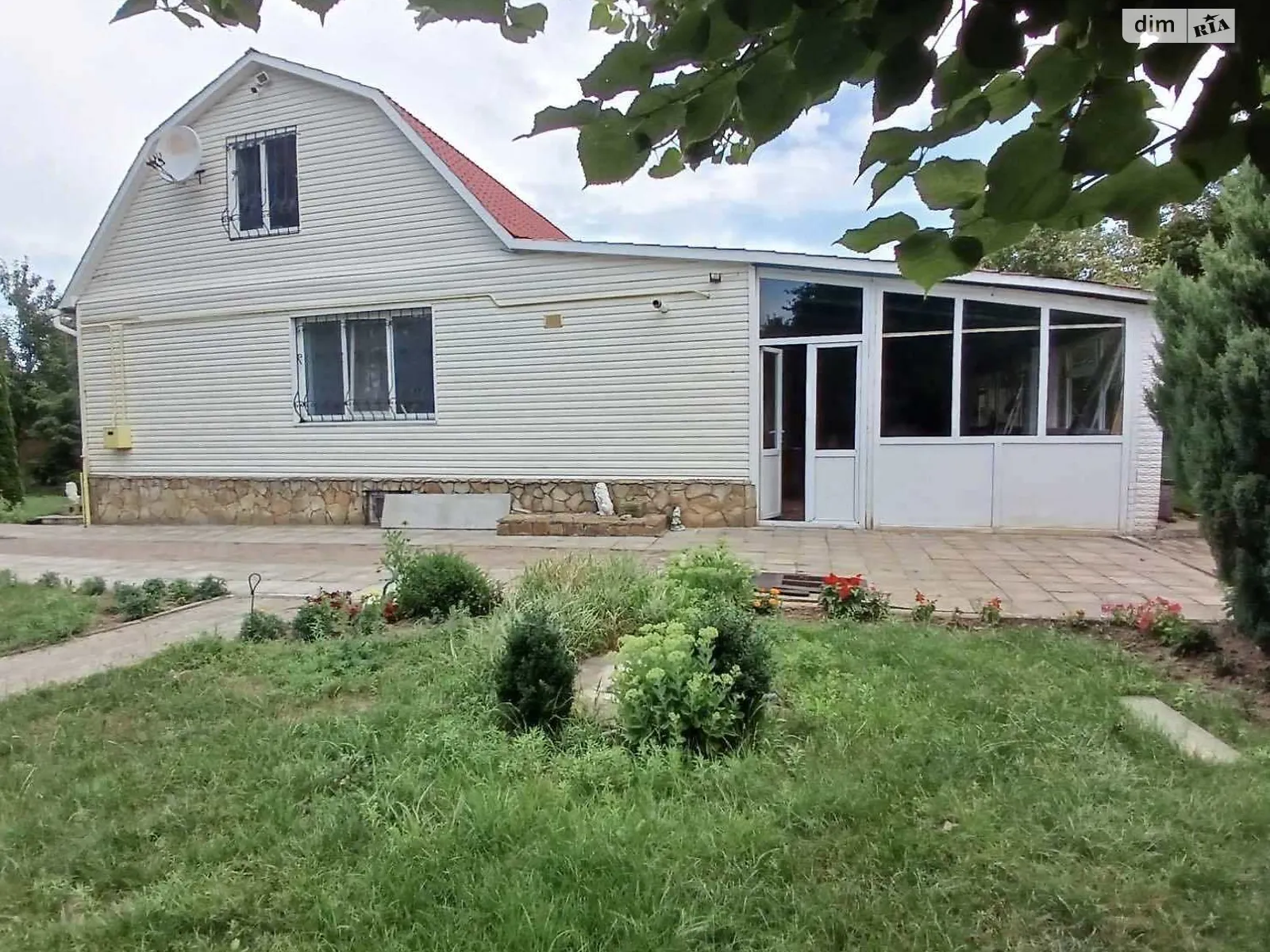 Продається одноповерховий будинок 300 кв. м с басейном, цена: 115000 $ - фото 1