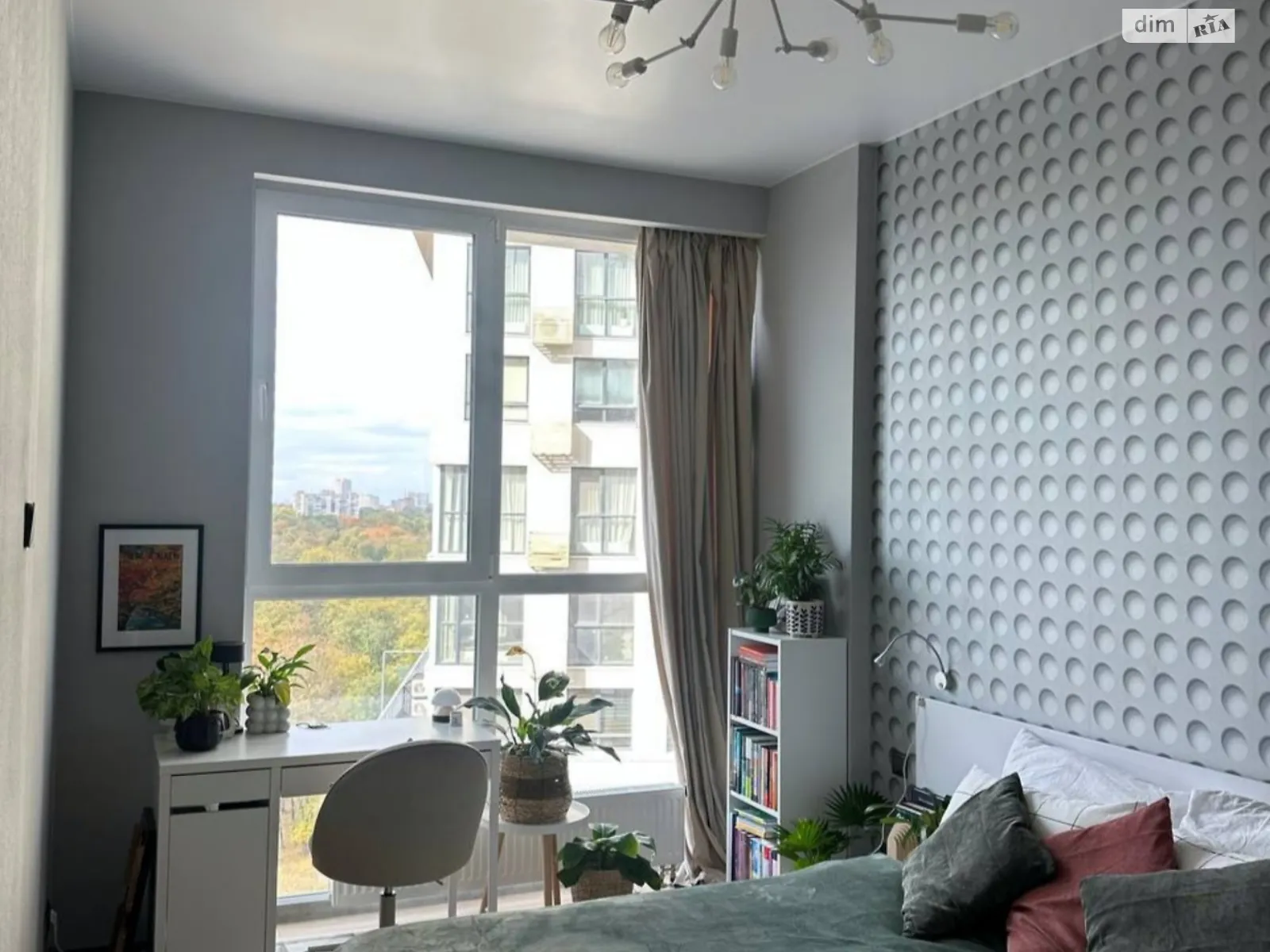 Продается 2-комнатная квартира 40 кв. м в Днепре, бул. Звездный, 1М - фото 1