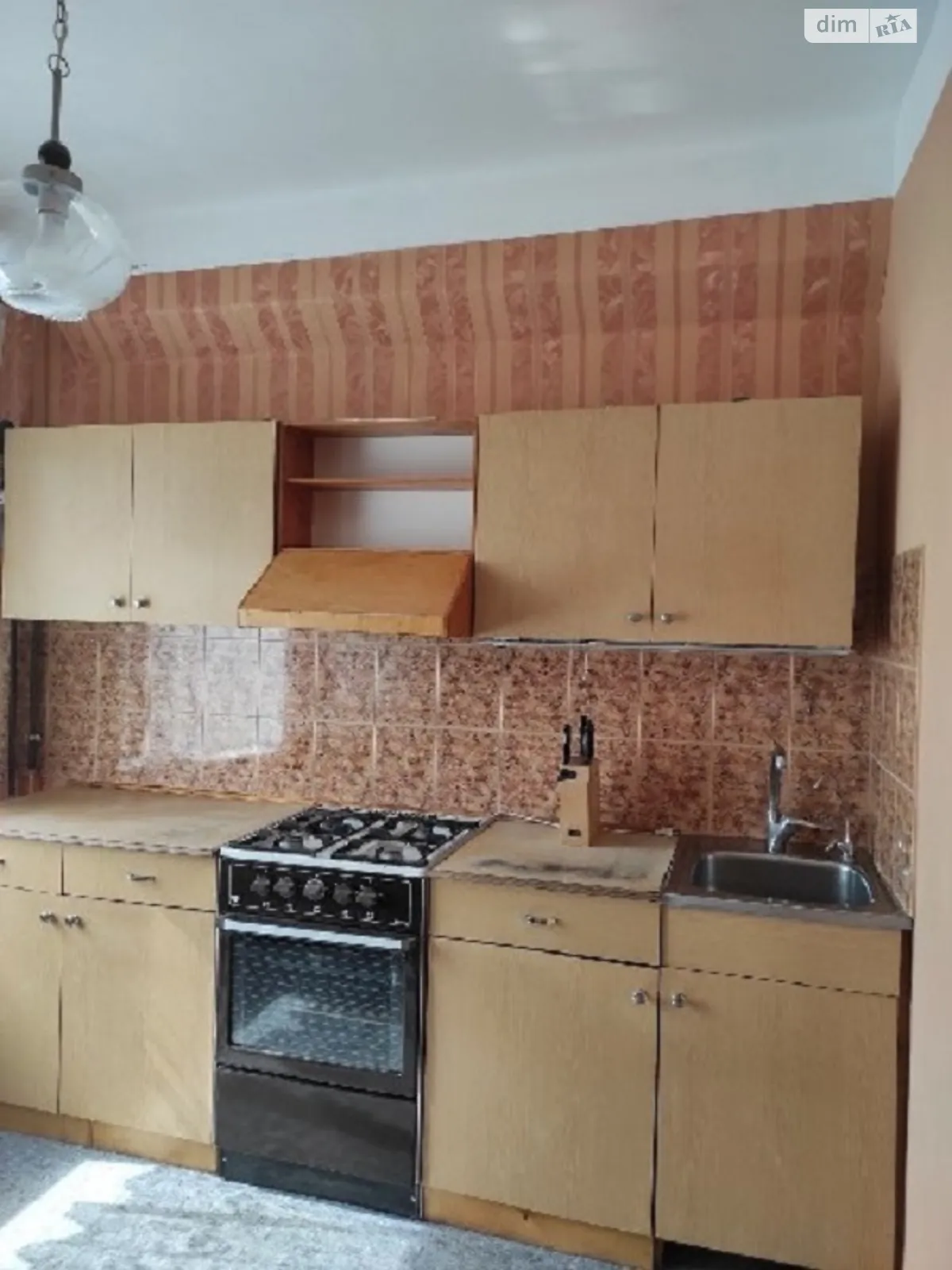 3-комнатная квартира 70 кв. м в Запорожье, ул. Товарищеская, 37Б - фото 1