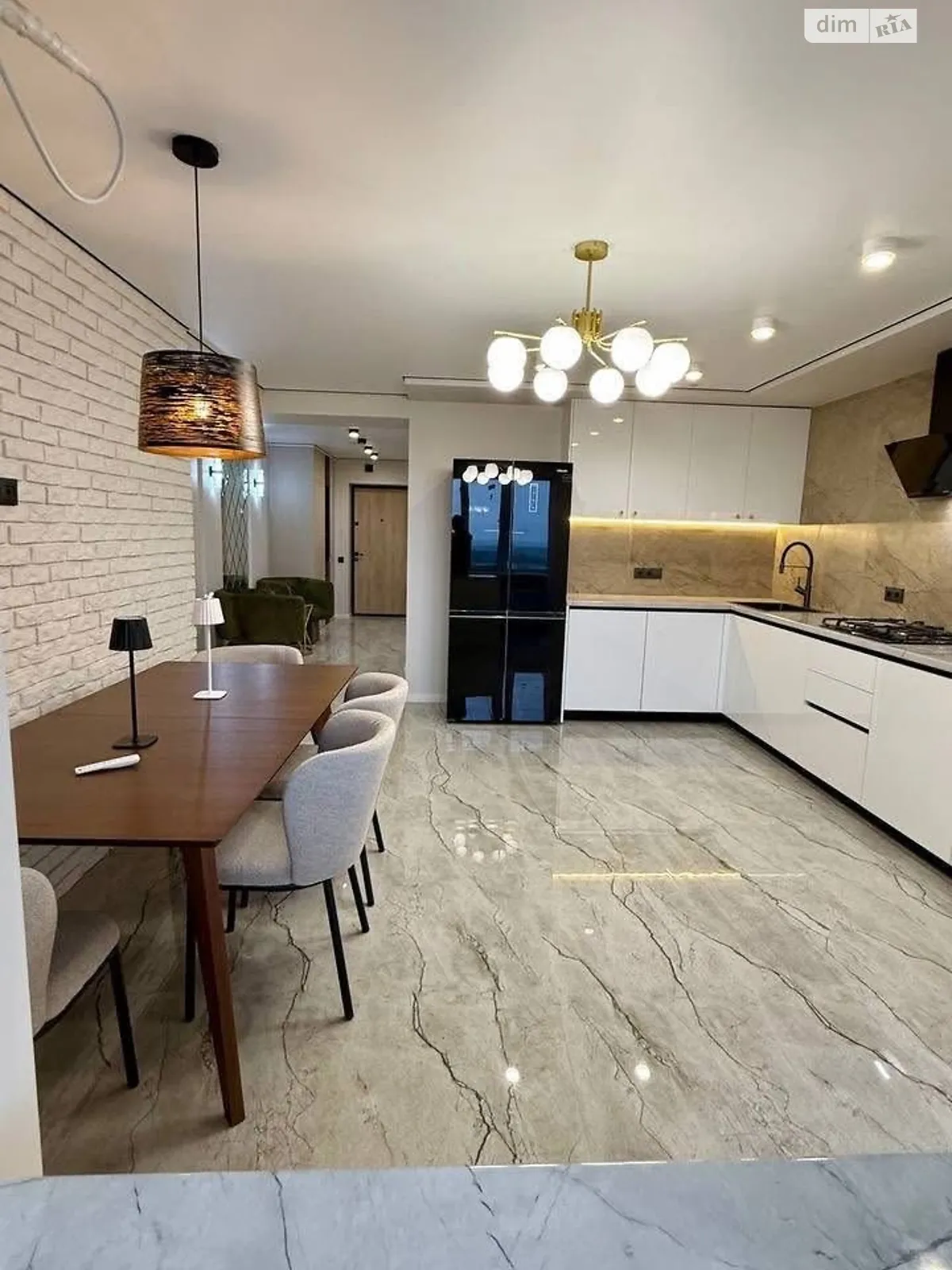 3-кімнатна квартира 100 кв. м у Тернополі, цена: 125000 $ - фото 1