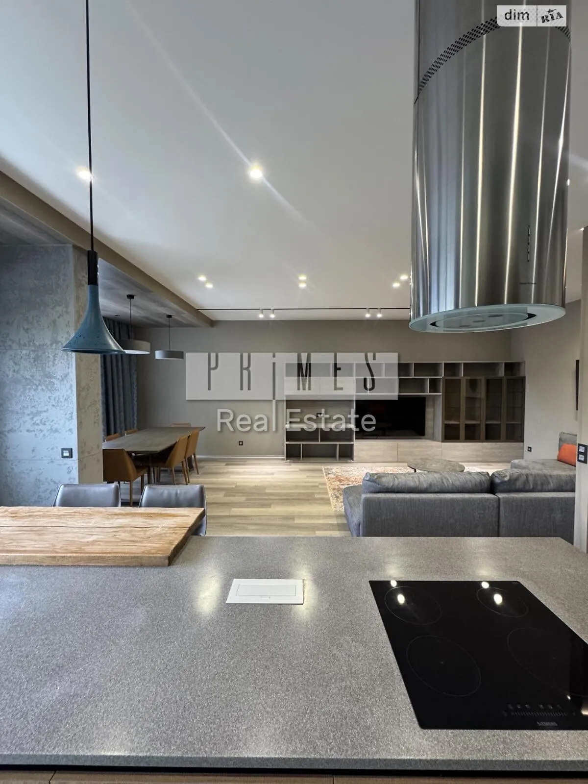 Продається 4-кімнатна квартира 180 кв. м у Києві, вул. Андрія Верхогляда(Драгомирова), 15А - фото 1