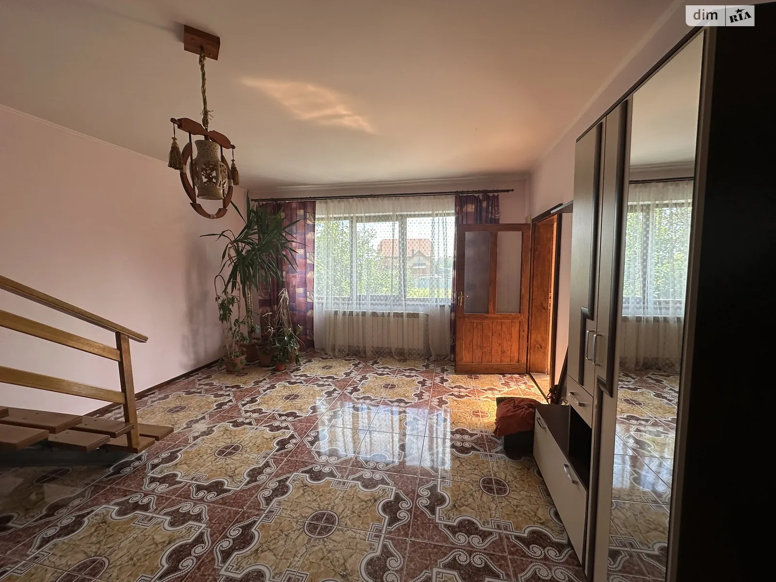 Продается дом на 2 этажа 294 кв. м с бассейном, цена: 120000 € - фото 1