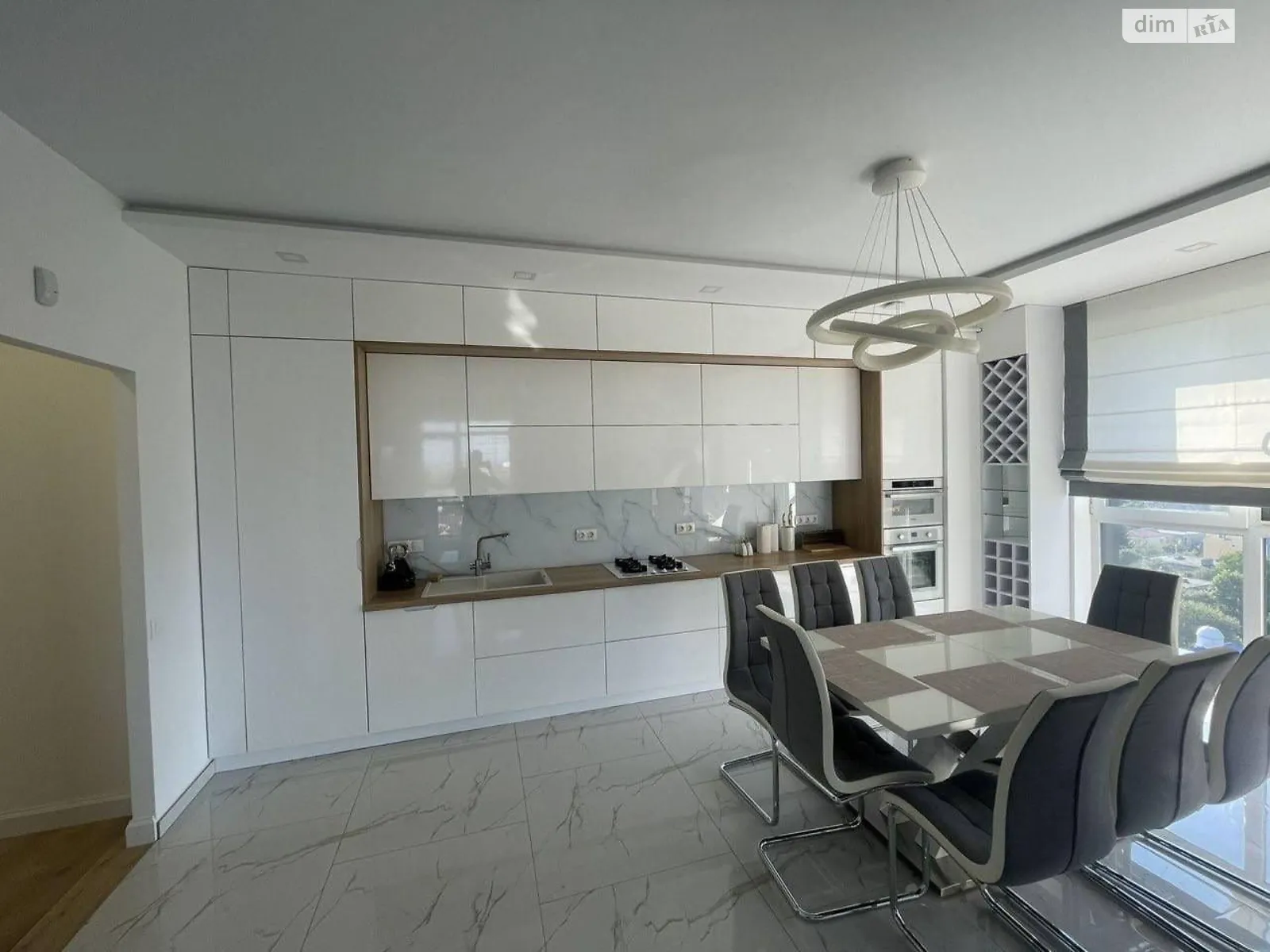 Здається в оренду 2-кімнатна квартира 93 кв. м у Львові, вул. Порохова, 20Д - фото 1