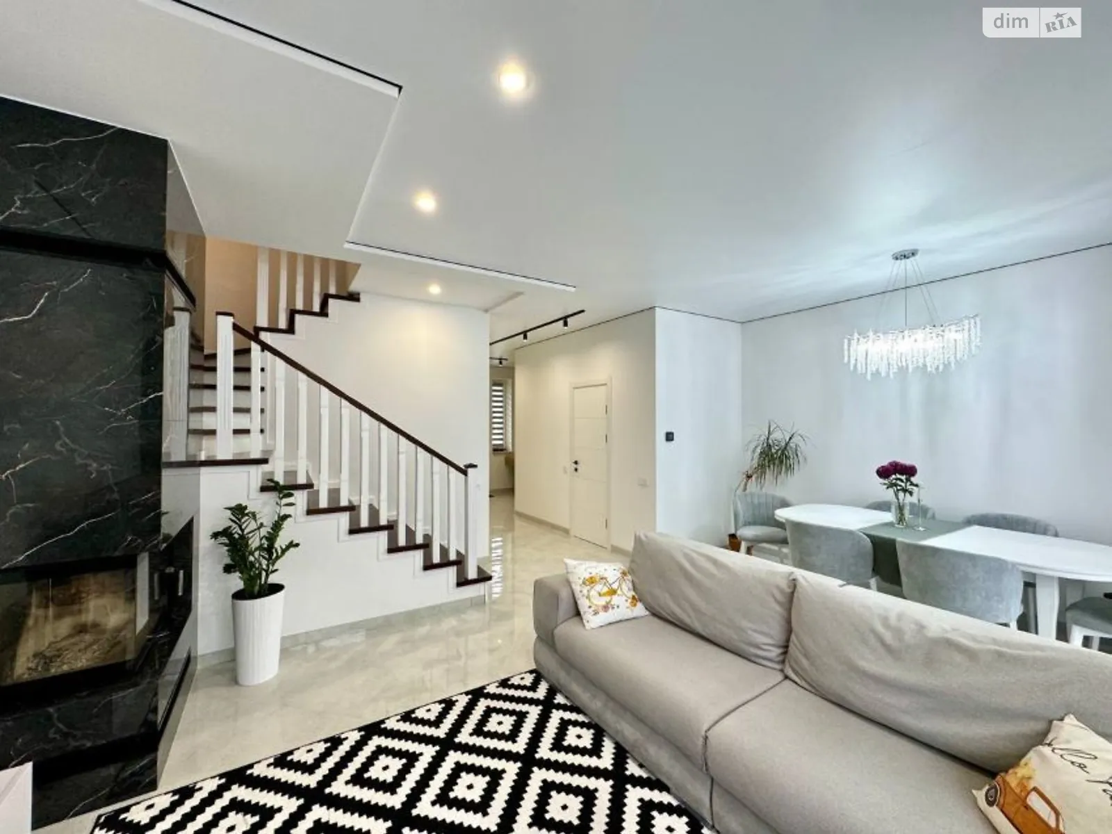 ул. Бузкова Криховцы (Ивано-Франковск) ЖК West town, цена: 154500 $ - фото 1