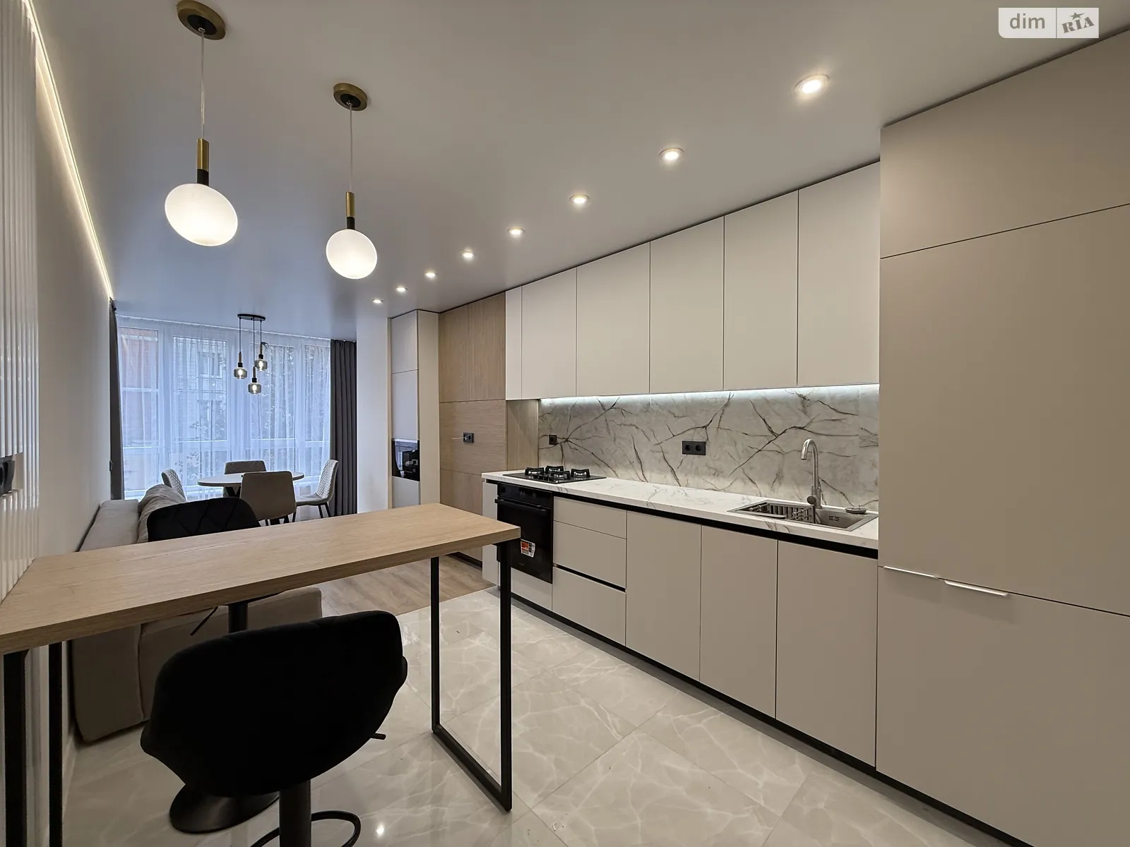 1-комнатная квартира 47 кв. м в Тернополе, ул. Вербицкого Михаила, 7А - фото 1