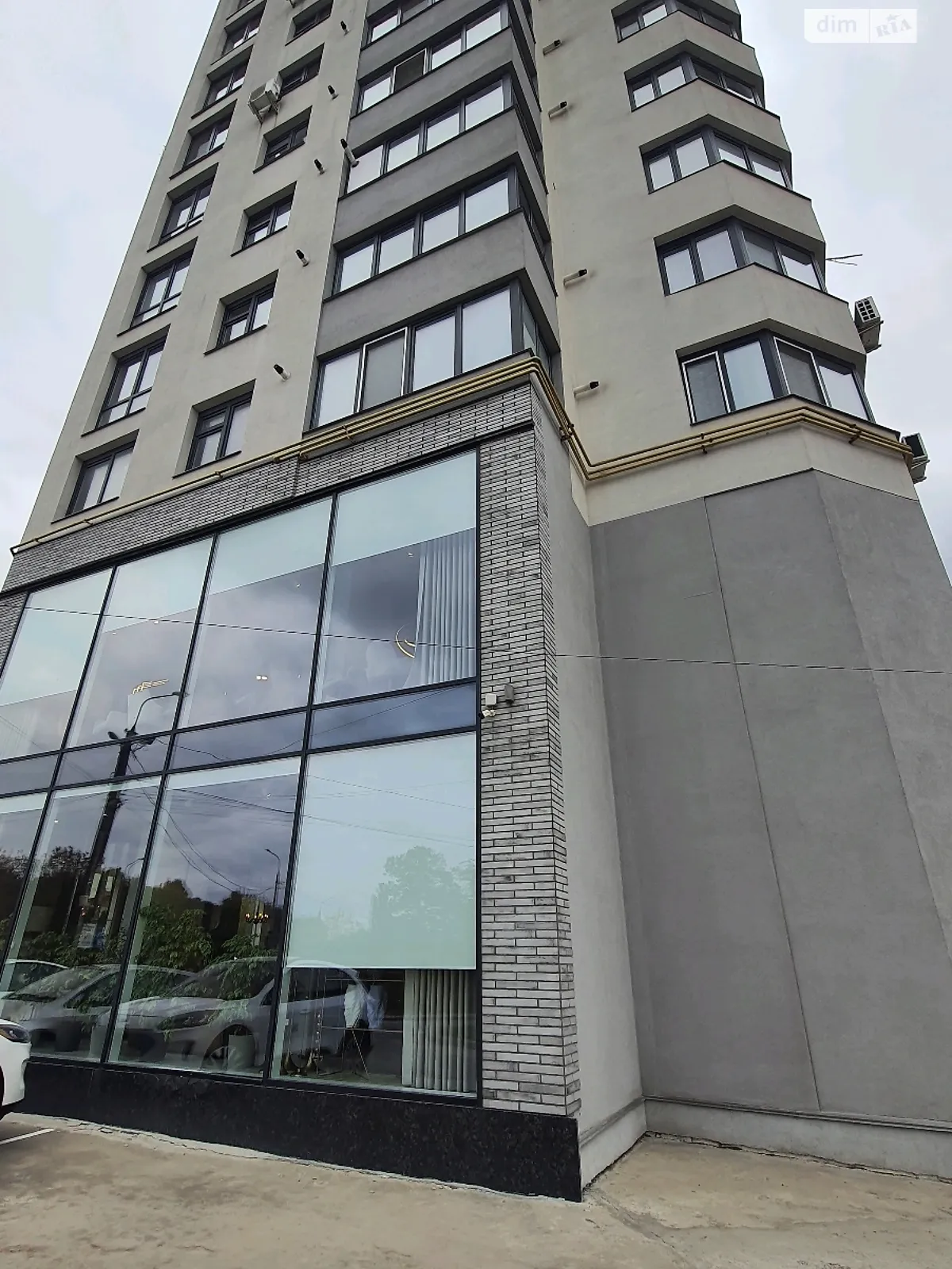 Продается 2-комнатная квартира 66 кв. м в Хмельницком, ул. Героя Украины Александра Петраковского(Лановая), 16Б - фото 1