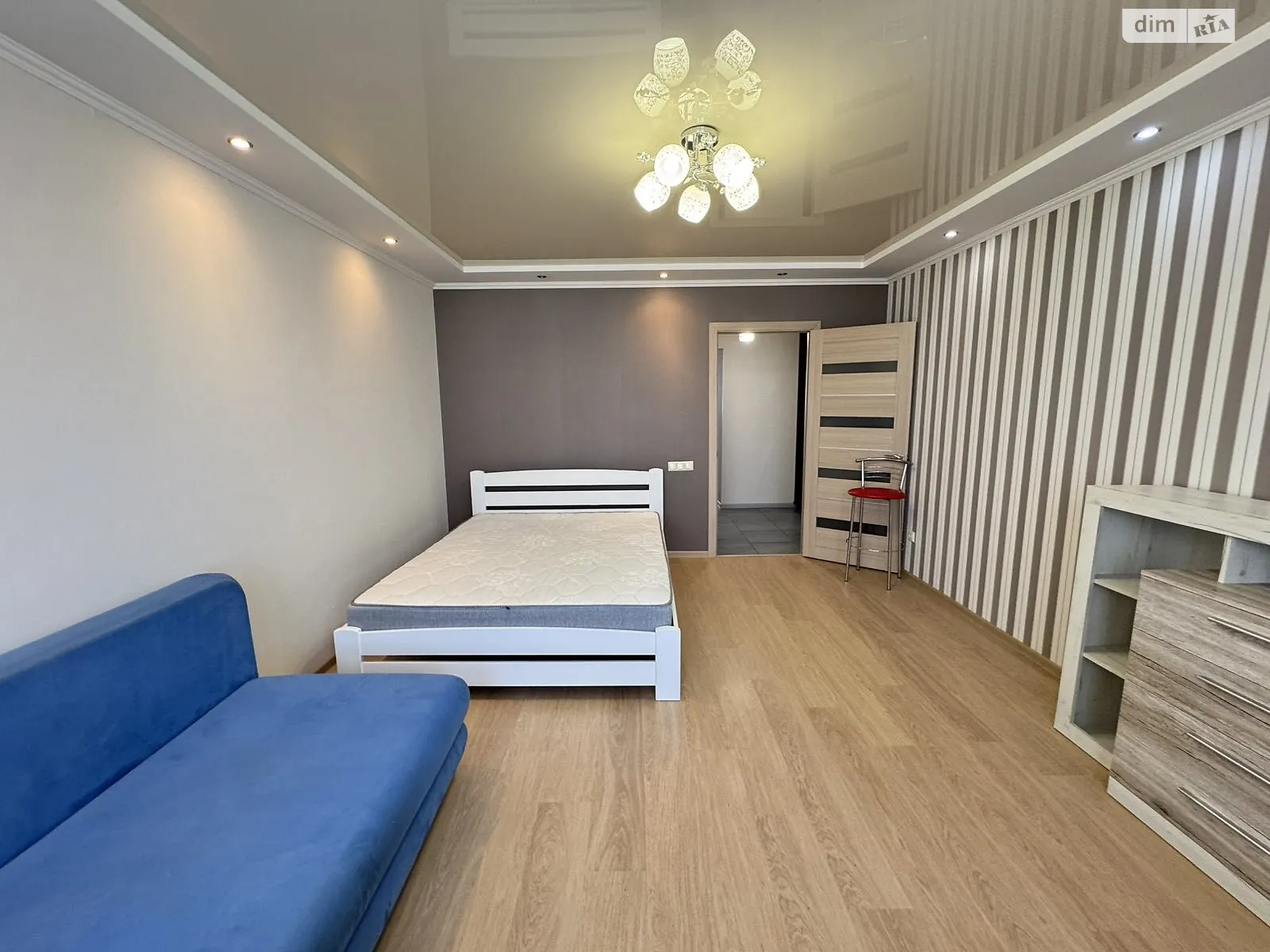 Сдается в аренду 1-комнатная квартира 43 кв. м в Виннице, ул. Замостянская, 18В - фото 1