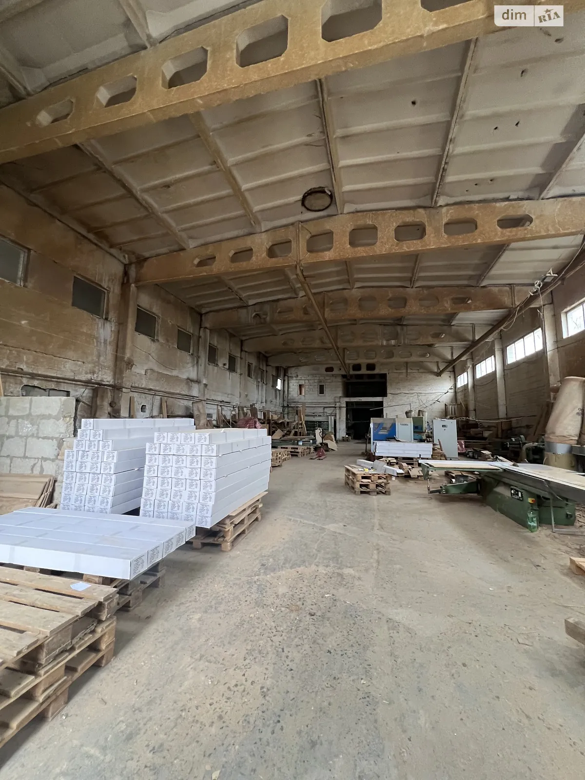 Продается объект сферы услуг 3000 кв. м в 2-этажном здании, цена: 600000 $ - фото 1