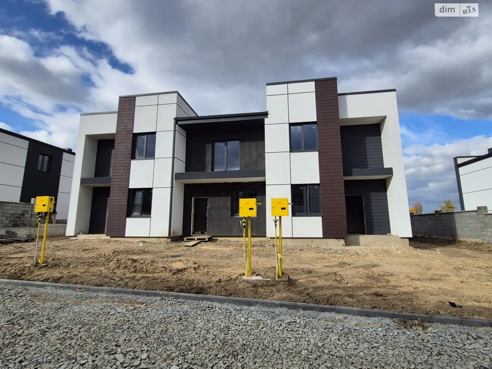 ул. Кулика и Гудачека(Макарова), 57 Авторынок Ровно, цена: 65000 $ - фото 1