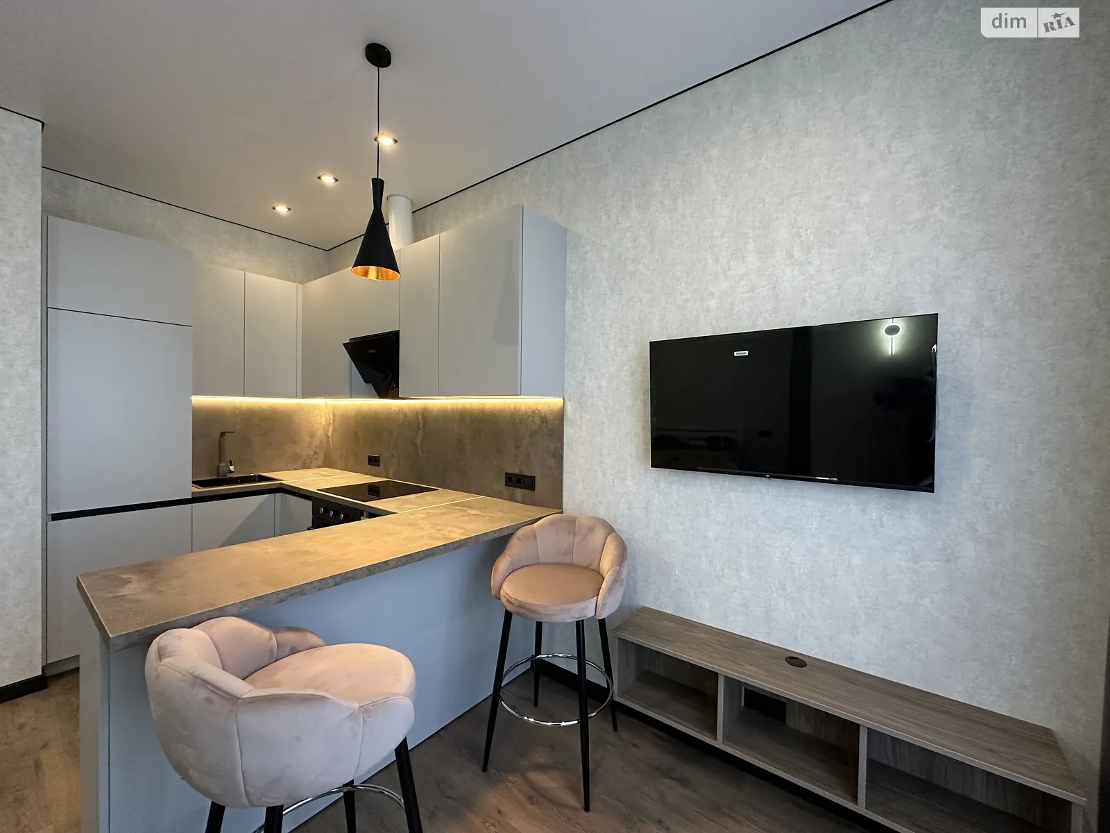 Продається 1-кімнатна квартира 31 кв. м у Одесі, вул. Приморська, 47Е/2 - фото 1