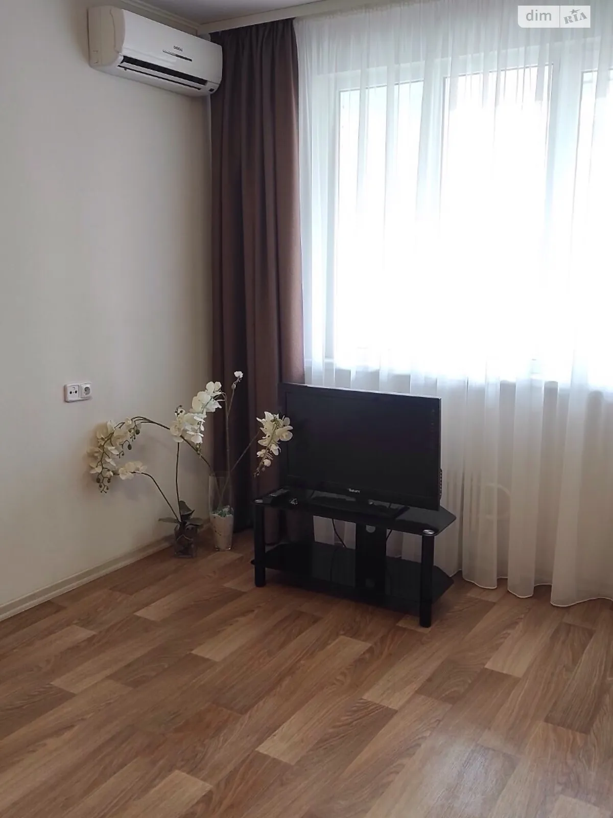 Сдается в аренду 1-комнатная квартира 36 кв. м в Харькове, ул. Соборности Украины(Дружбы Народов), 232А - фото 1
