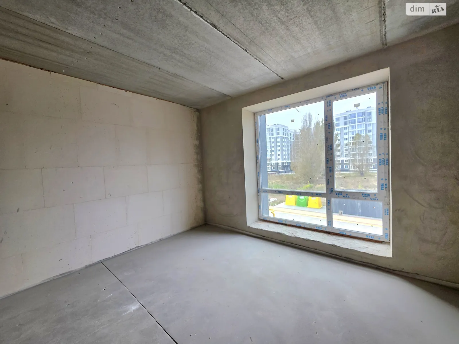 Продается 1-комнатная квартира 40 кв. м в Буче, ул. Николая Мозгового, 2 - фото 1