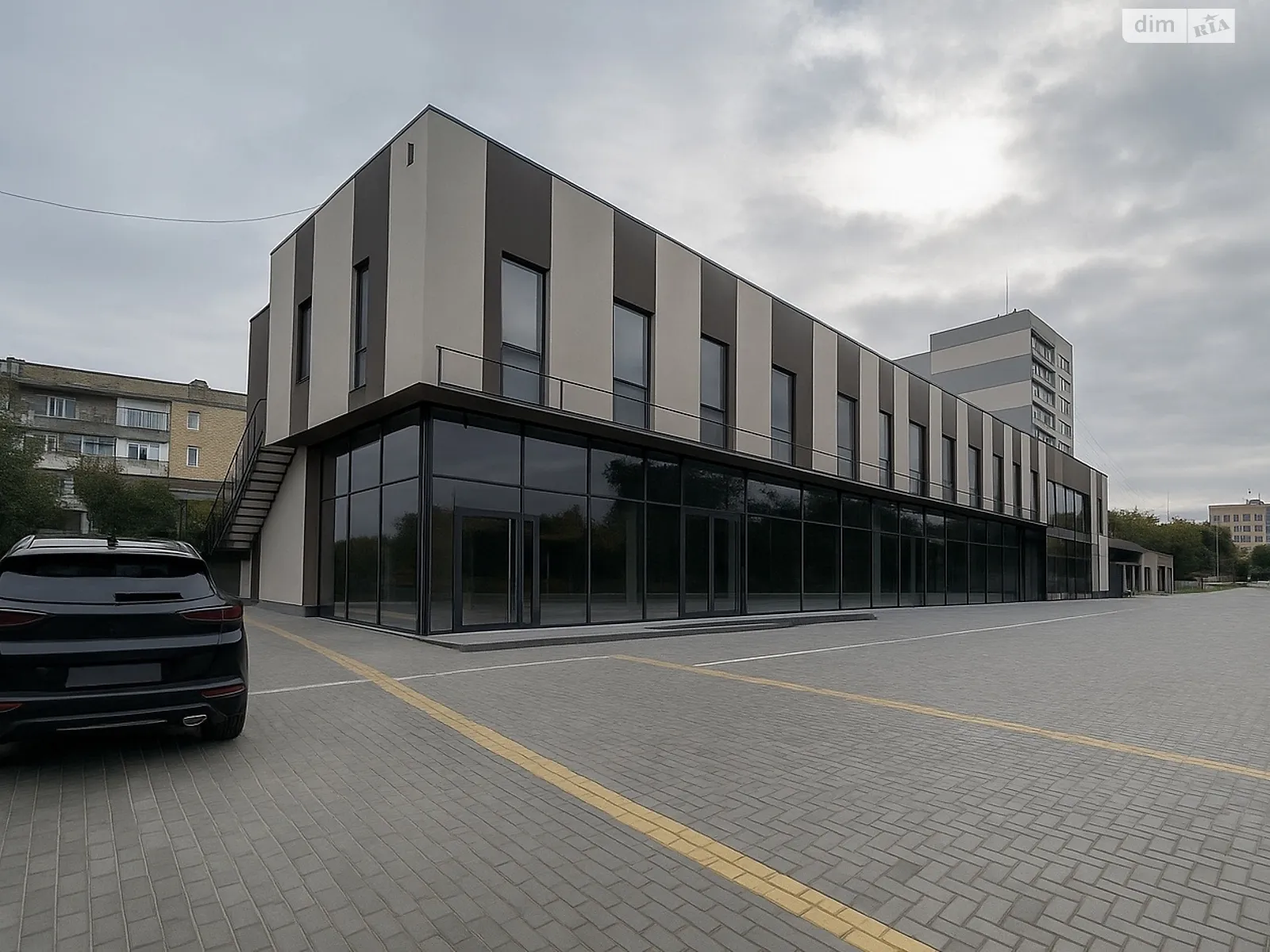 Сдается в аренду помещения свободного назначения 60.3 кв. м в 2-этажном здании, цена: 60000 грн - фото 1