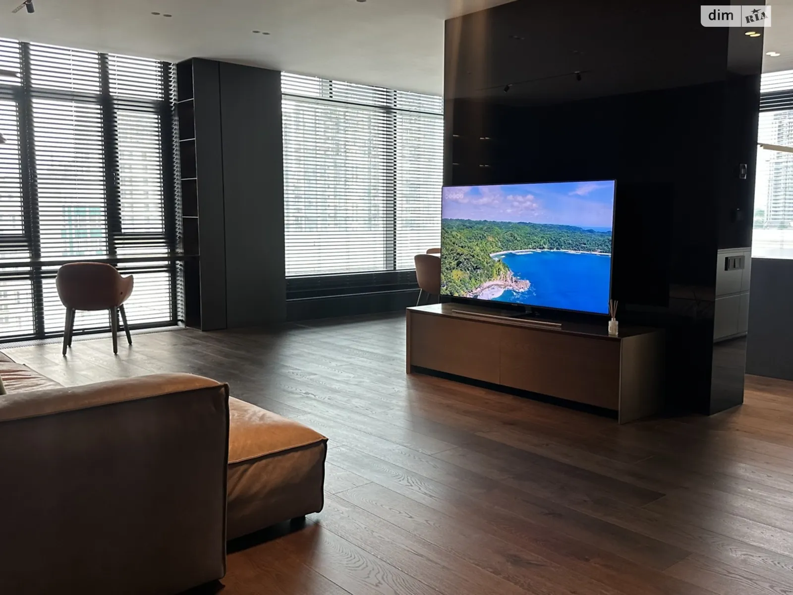 Сдается в аренду 3-комнатная квартира 164.9 кв. м в Киеве, ул. Саперное Поле, 3 - фото 1