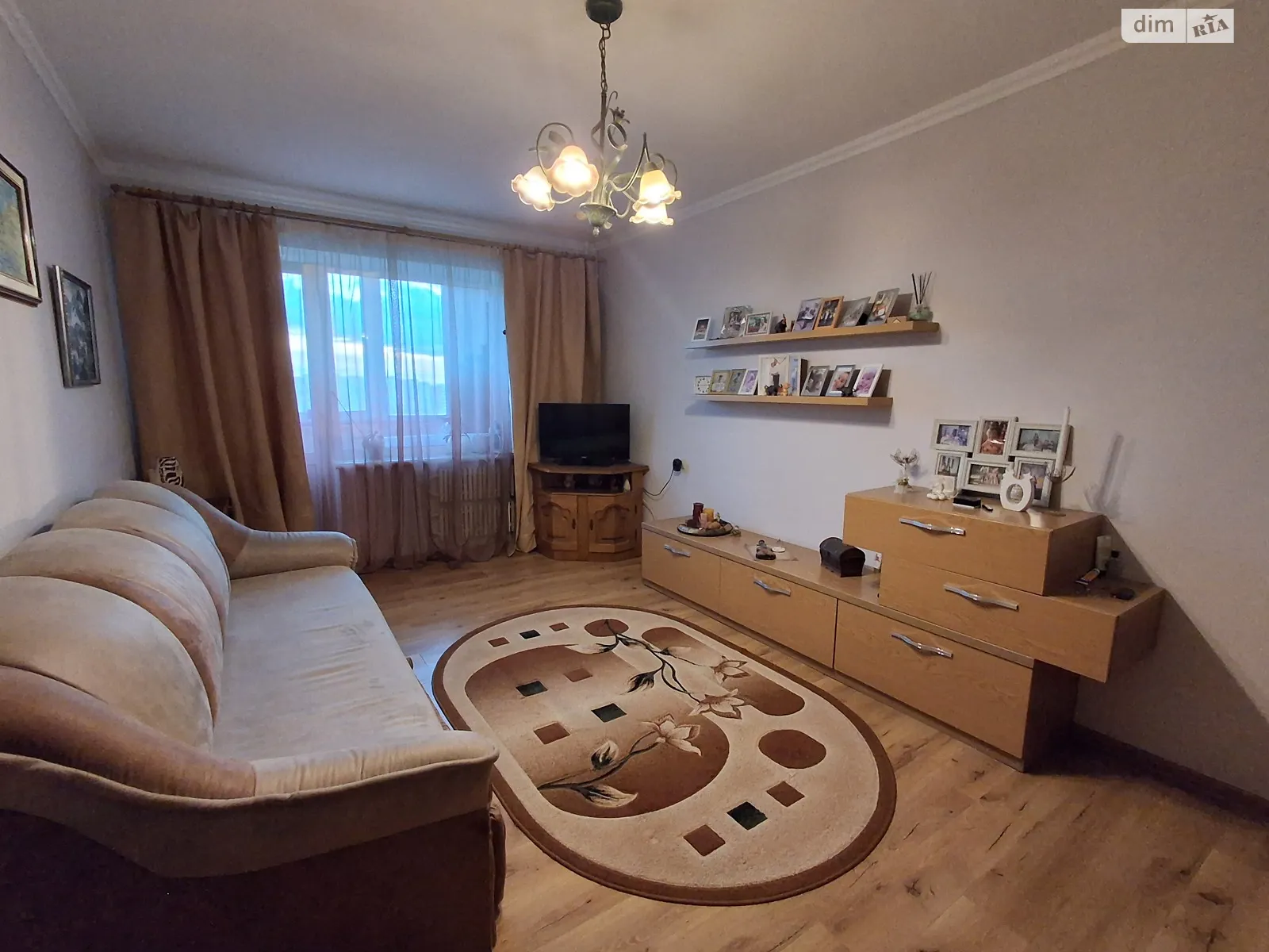 2-комнатная квартира 55 кв. м в Тернополе, ул. Владимира Великого - фото 1