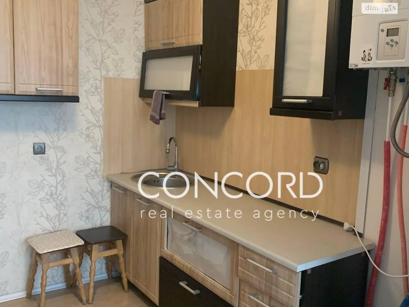Продается 1-комнатная квартира 38.2 кв. м в Киеве, цена: 59900 $ - фото 1