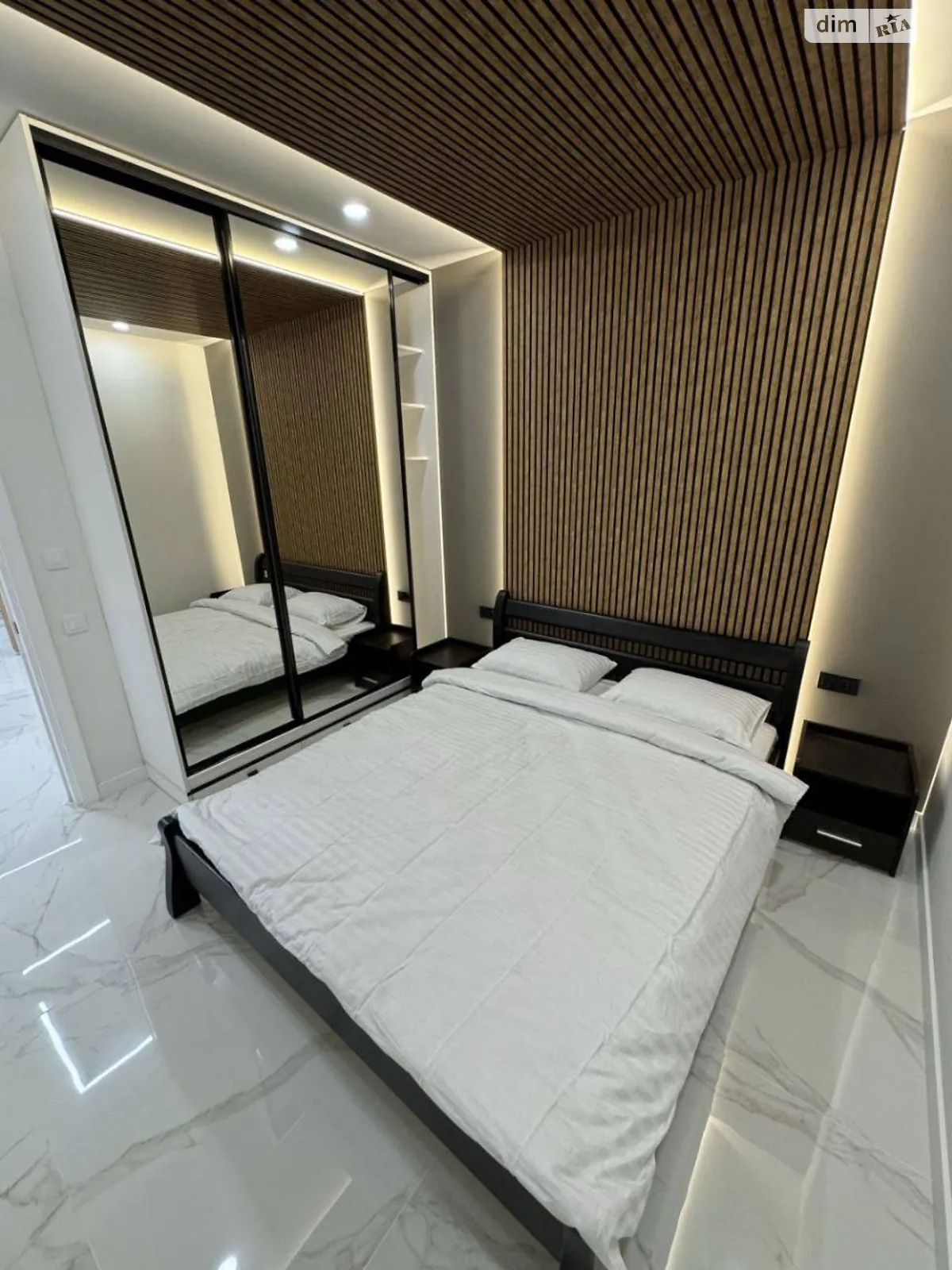 Сдается в аренду 2-комнатная квартира 40 кв. м в Днепре, ул. Троицкая, 26 - фото 1