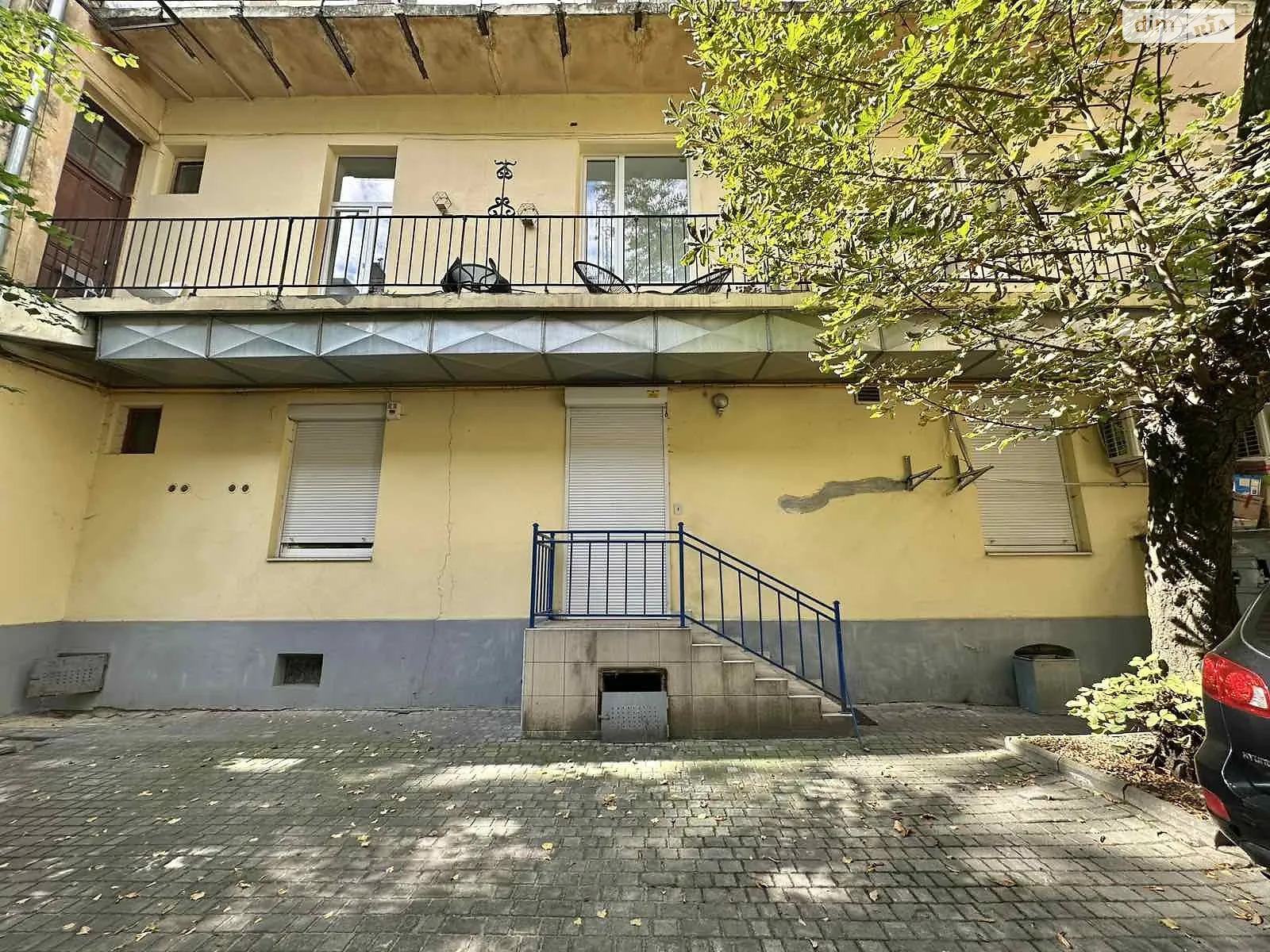Сдается в аренду офис 53 кв. м в бизнес-центре, цена: 1200 грн - фото 1