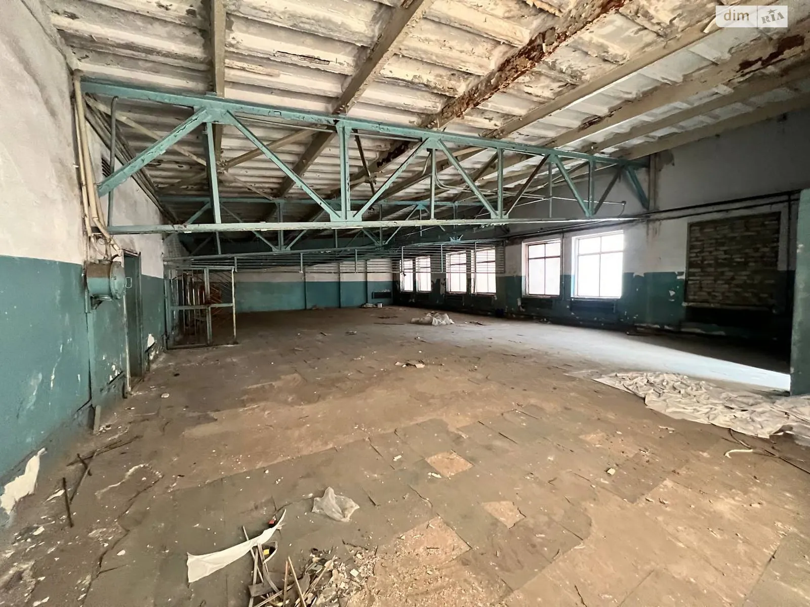 Сдается в аренду объект сферы услуг 250 кв. м в 2-этажном здании, цена: 36250 грн - фото 1