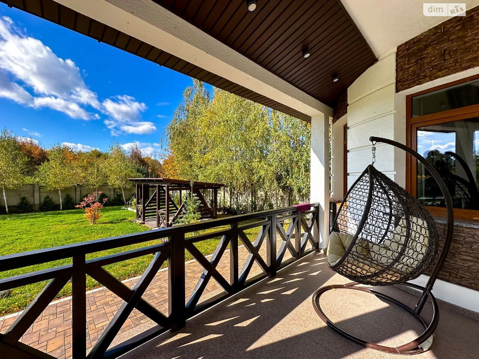 Продається будинок 2 поверховий 350 кв. м з банею/сауною, цена: 550000 $ - фото 1