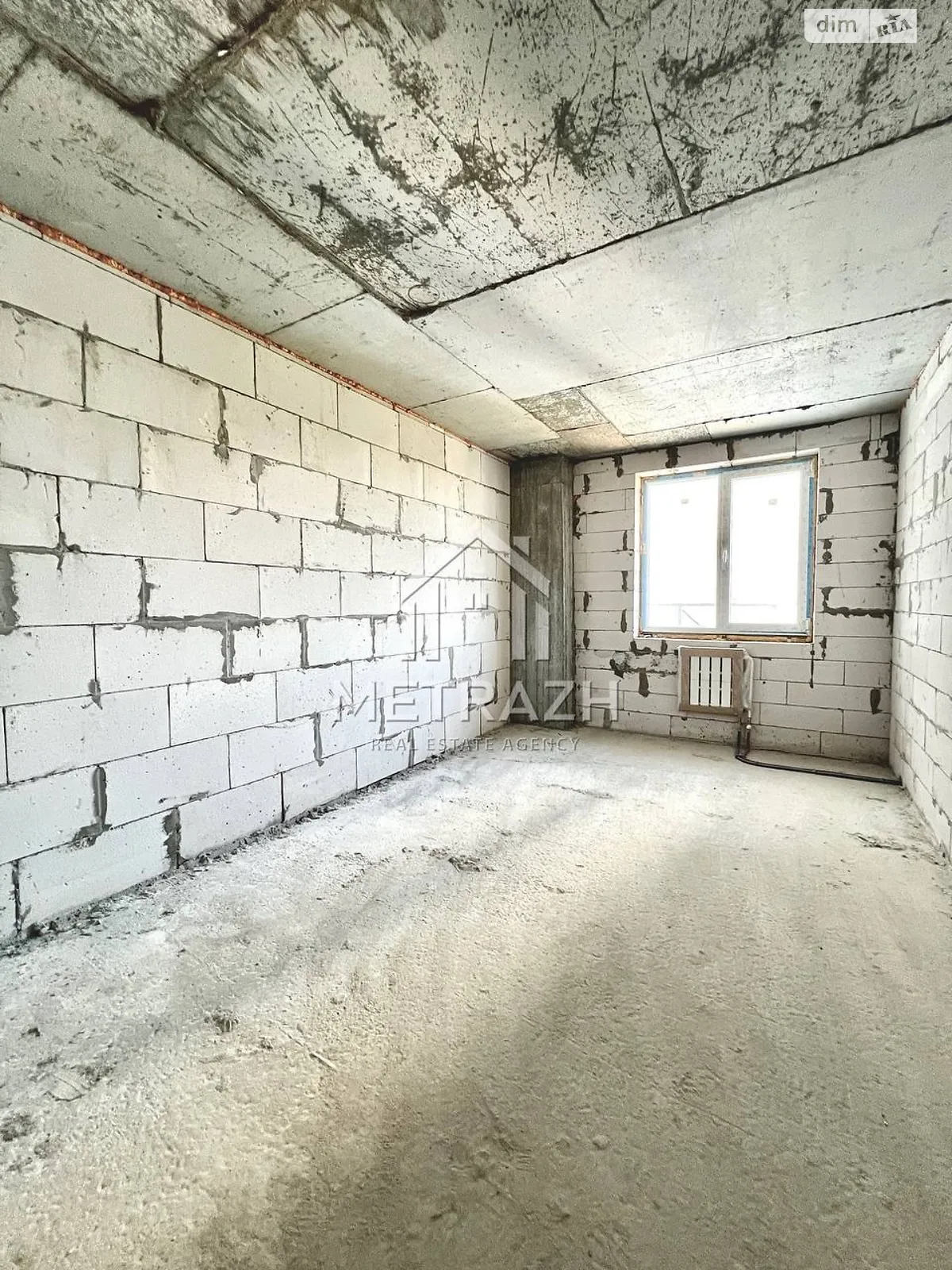 Продается 1-комнатная квартира 43 кв. м в Харькове, ул. Зерновая, 47 - фото 1