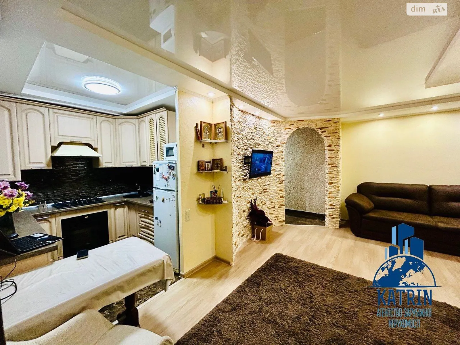 Продается 2-комнатная квартира 45.3 кв. м в Днепре, ул. Независимости(Титова), 30 - фото 1