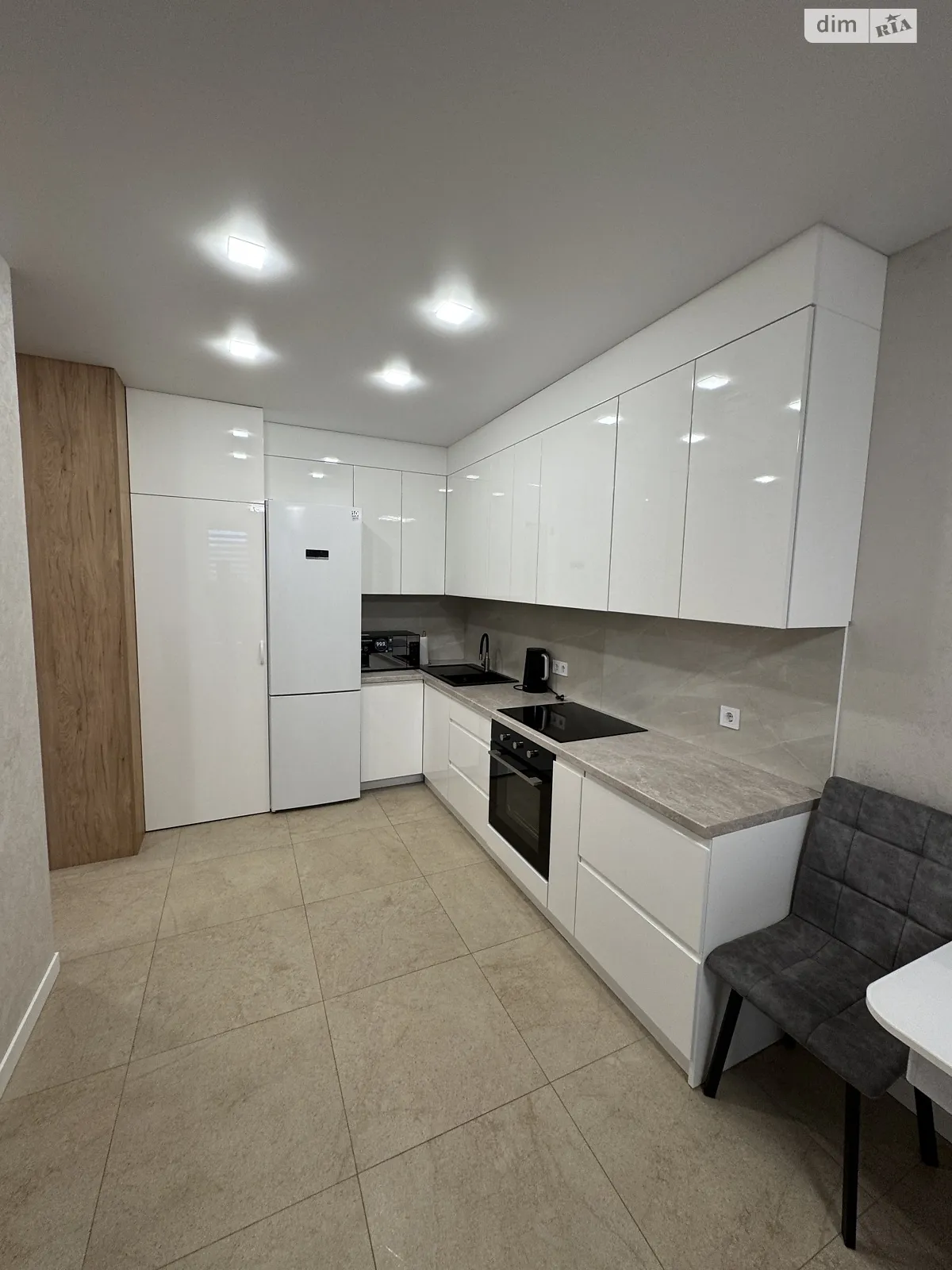 Сдается в аренду 2-комнатная квартира 48 кв. м в Днепре, ул. Космическая, 5 - фото 1