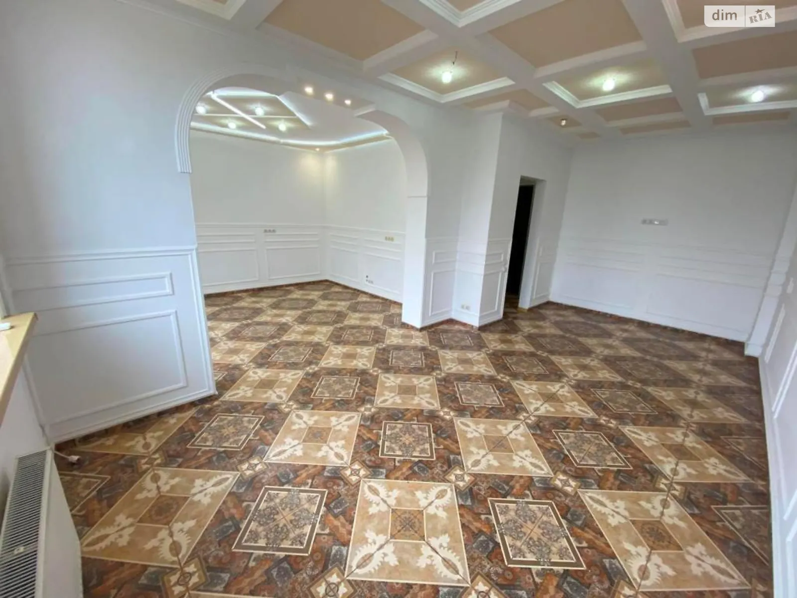 Продається 1-кімнатна квартира 39 кв. м у Чорноморську, вул. Захисників України(1 Травня) - фото 1