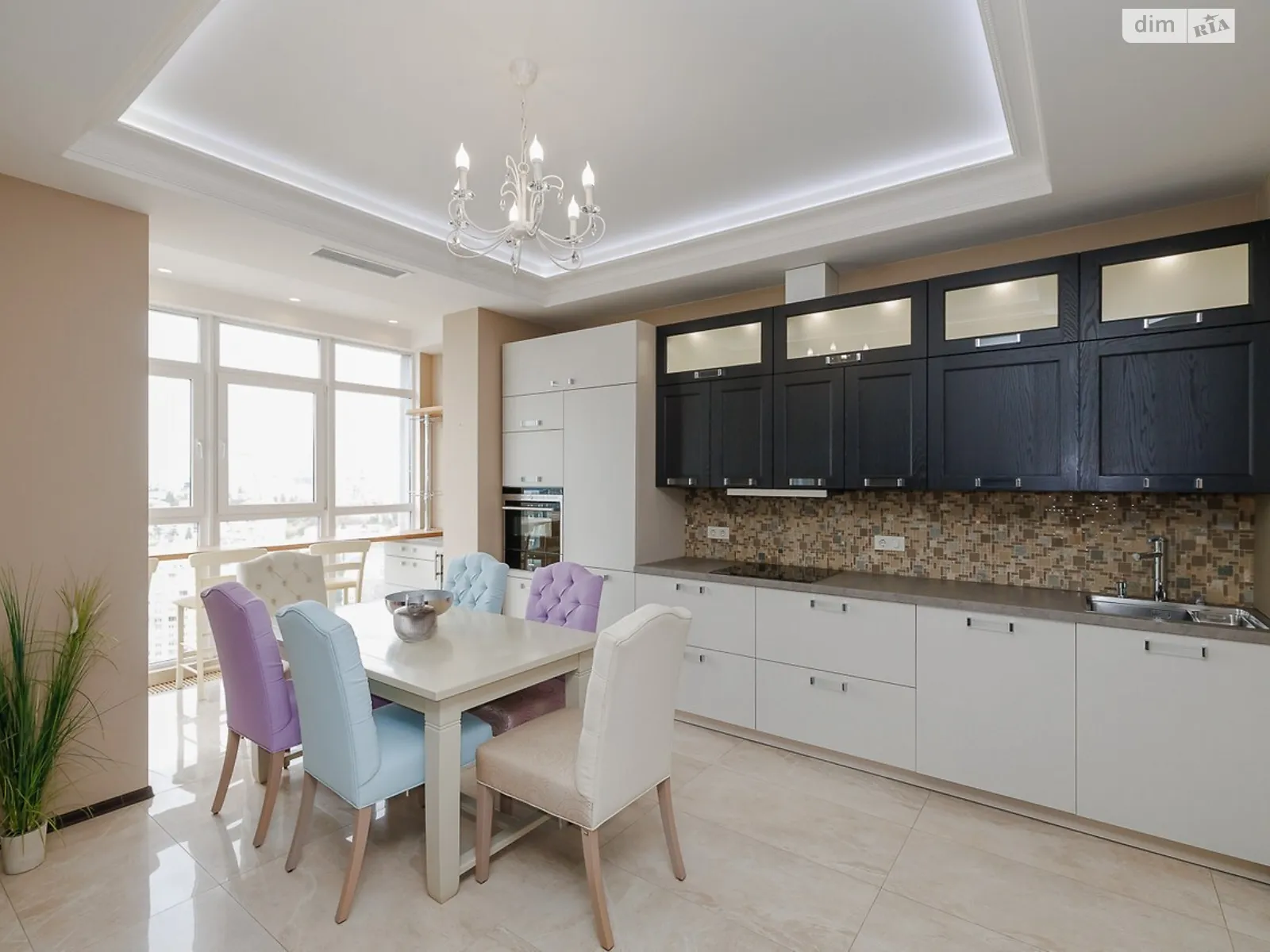 Продается 3-комнатная квартира 120 кв. м в Киеве, ул. Андрея Верхогляда(Драгомирова), 7 - фото 1